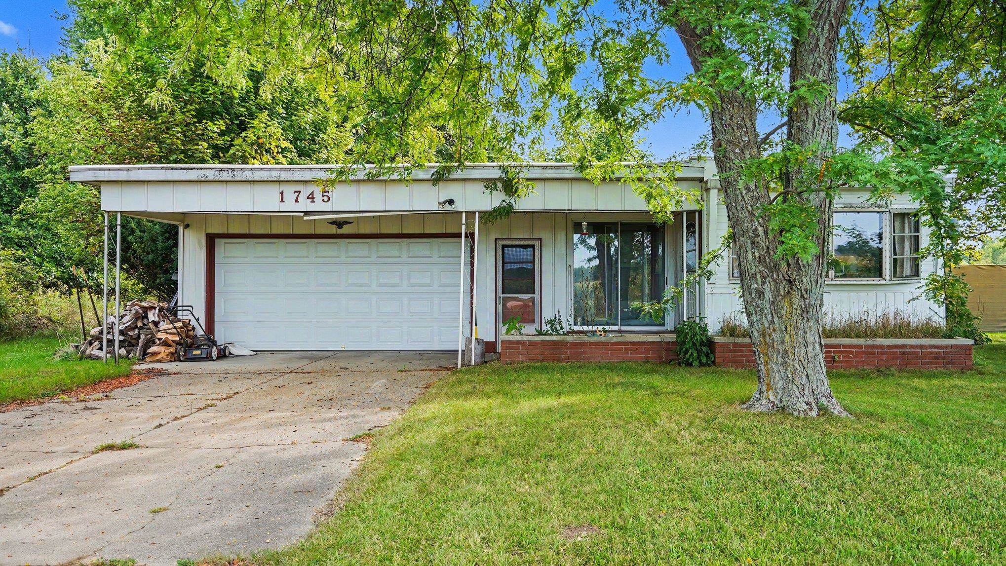 Single family home for sale at 1745 S Shepherd Rd, Mount Pleasant, MI 48858 | MLS# 79080073647