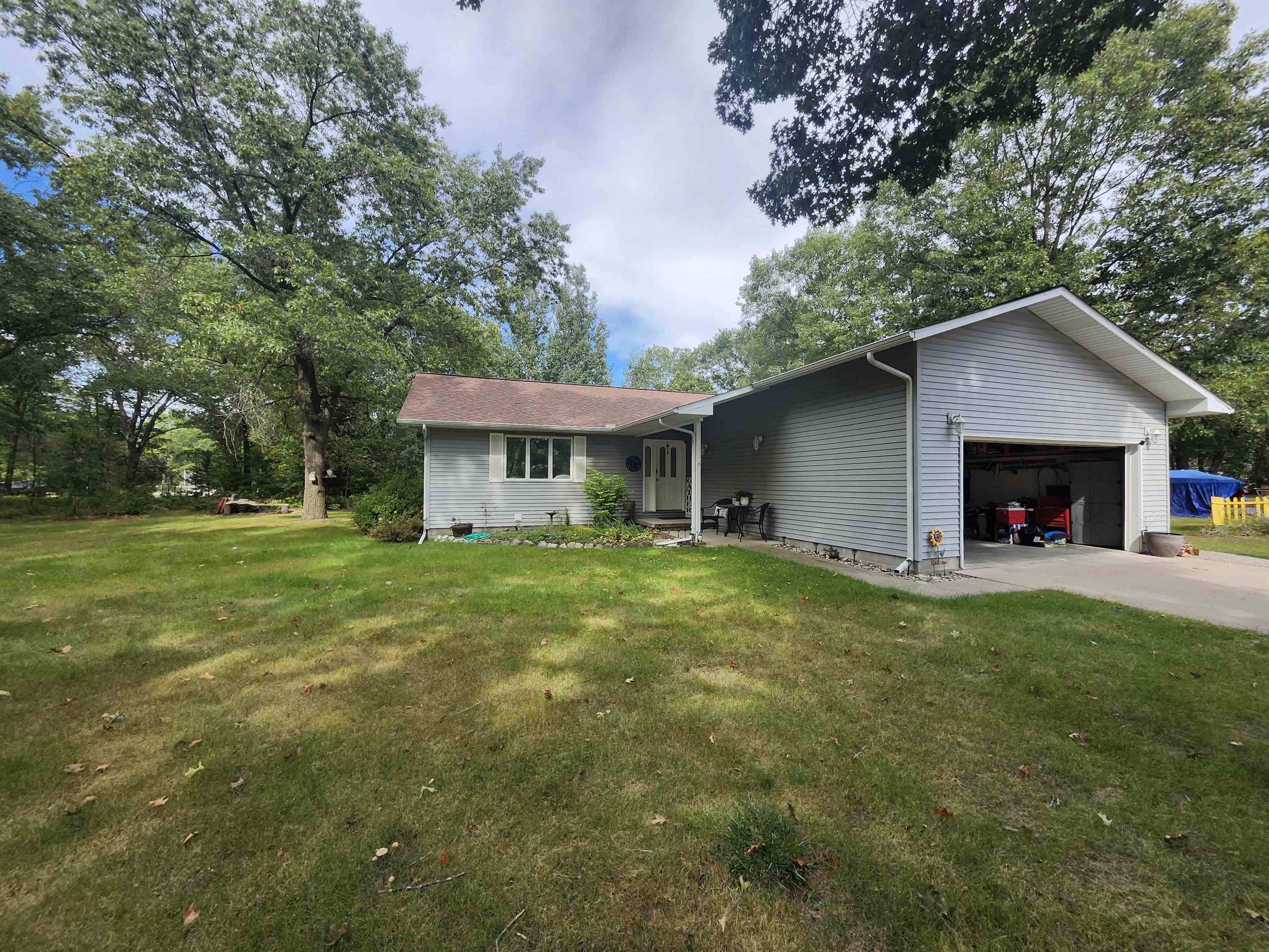 Photo 2 of Single family home for sale at 4052 Ralph Scott Dr, Oscoda, MI 48750 | MLS# 77080073648 | Listing updated on 2026-09-17