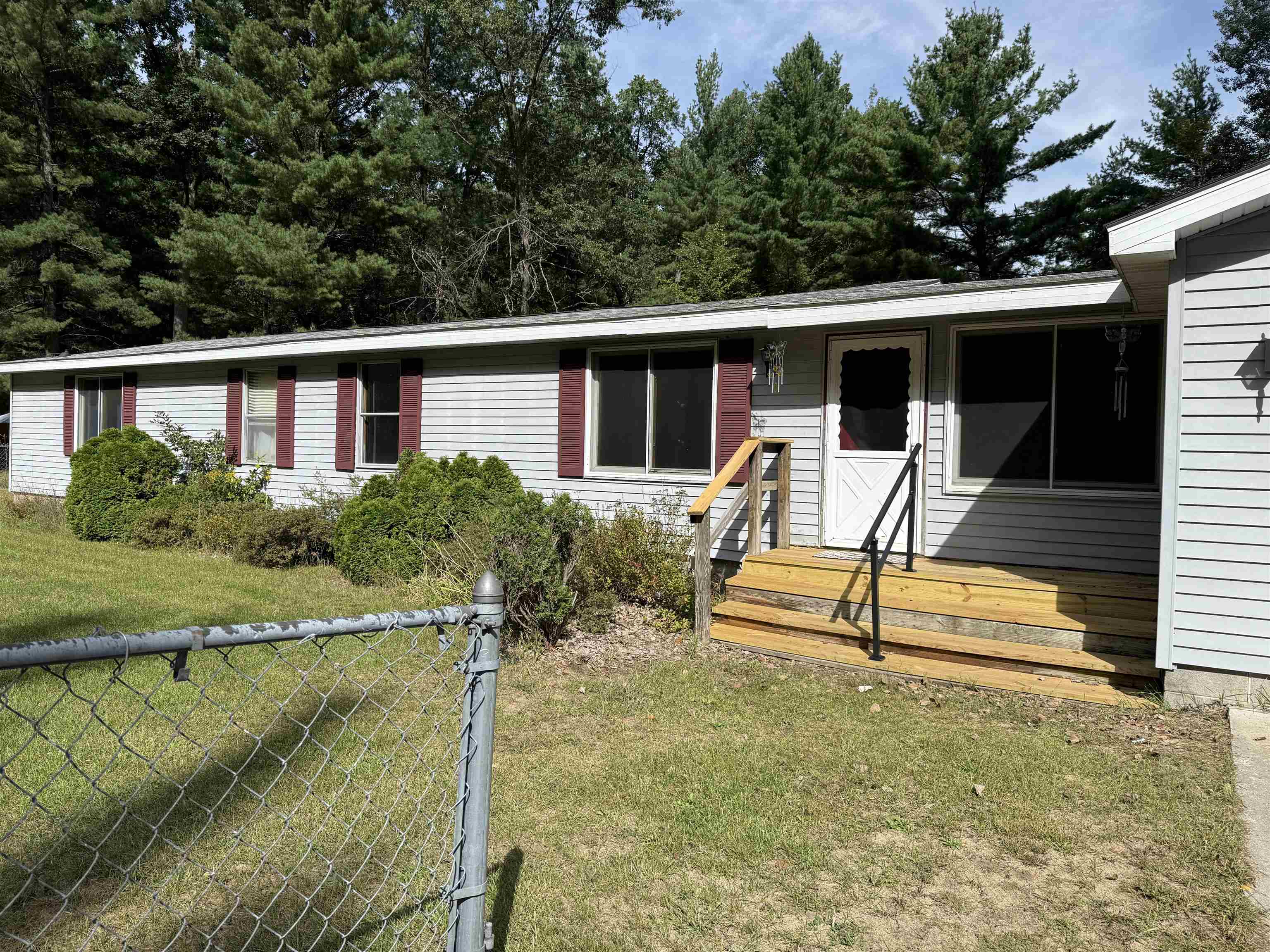 Photo 1 of Single family home for sale at 3068 S Gladwin Rd, Prudenville, MI 48651 | MLS# 78080073657 | Listing updated on 2026-09-20