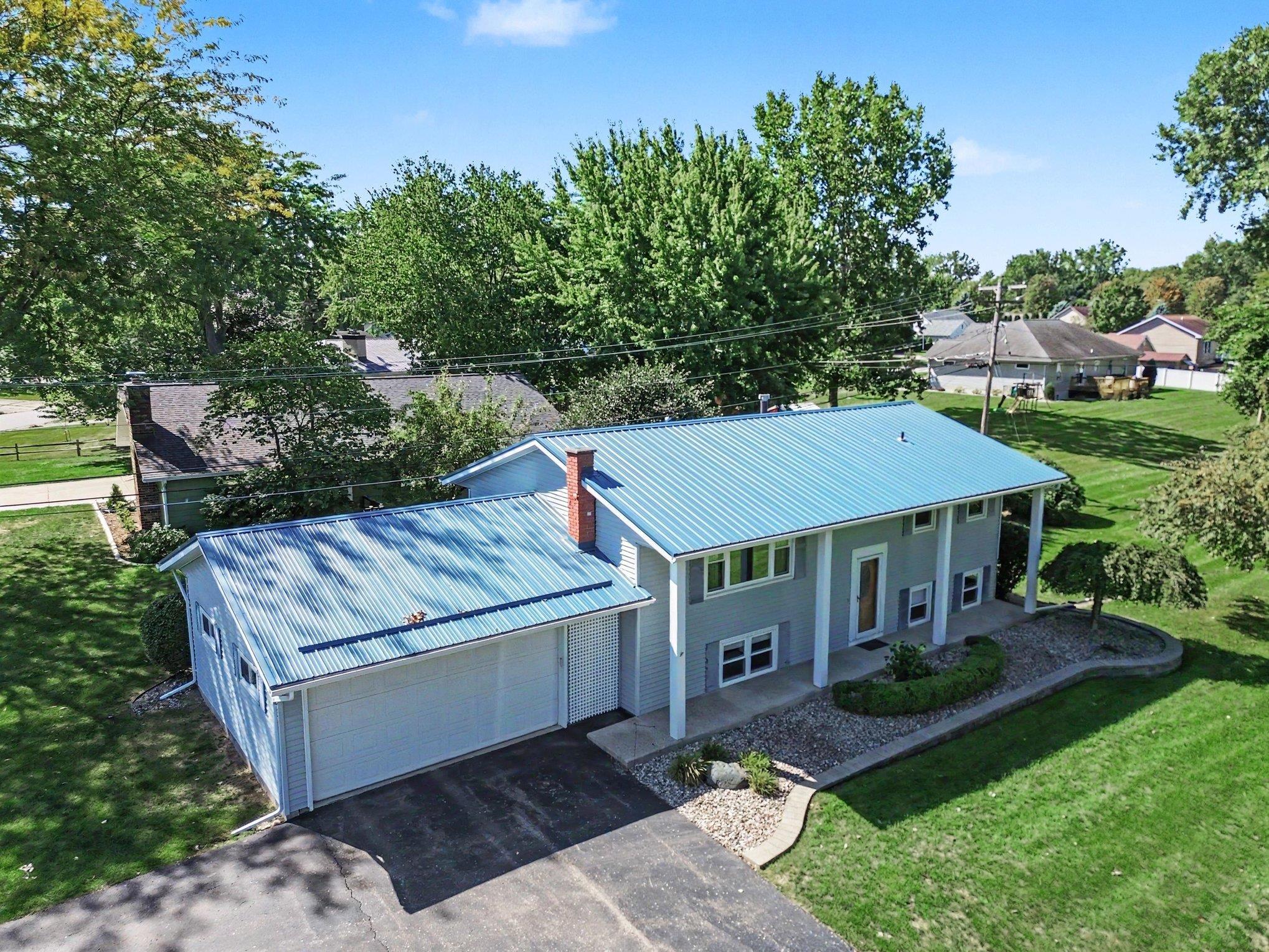 Single family home for sale at 160 Devon Dr, Saint Louis, MI 48880 | MLS# 79080073660