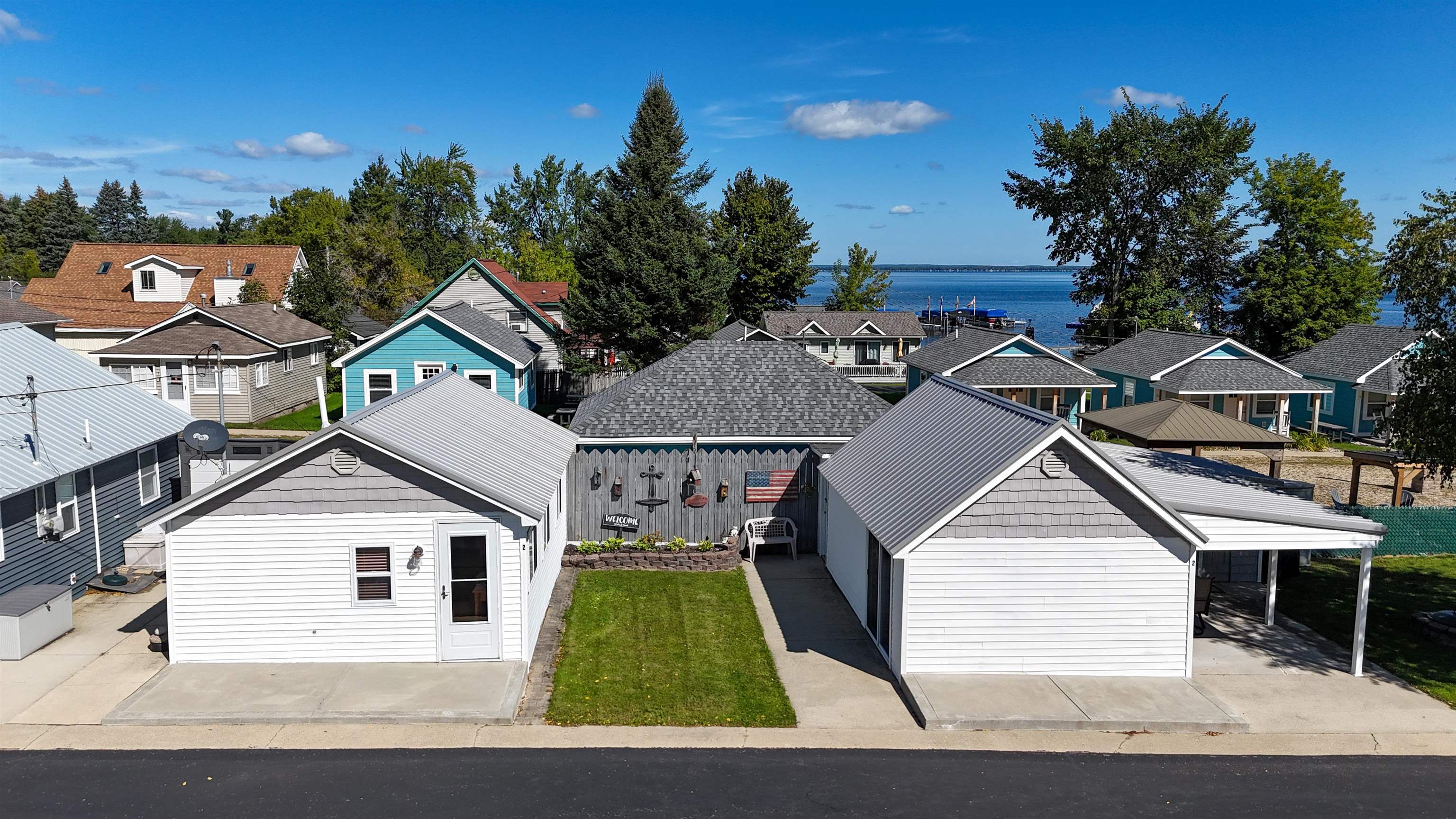 Photo 1 of Single family home for sale at 6276 W Houghton Lake Dr, Houghton Lake, MI 48629 | MLS# 80073663 | Listing updated on 2026-09-18