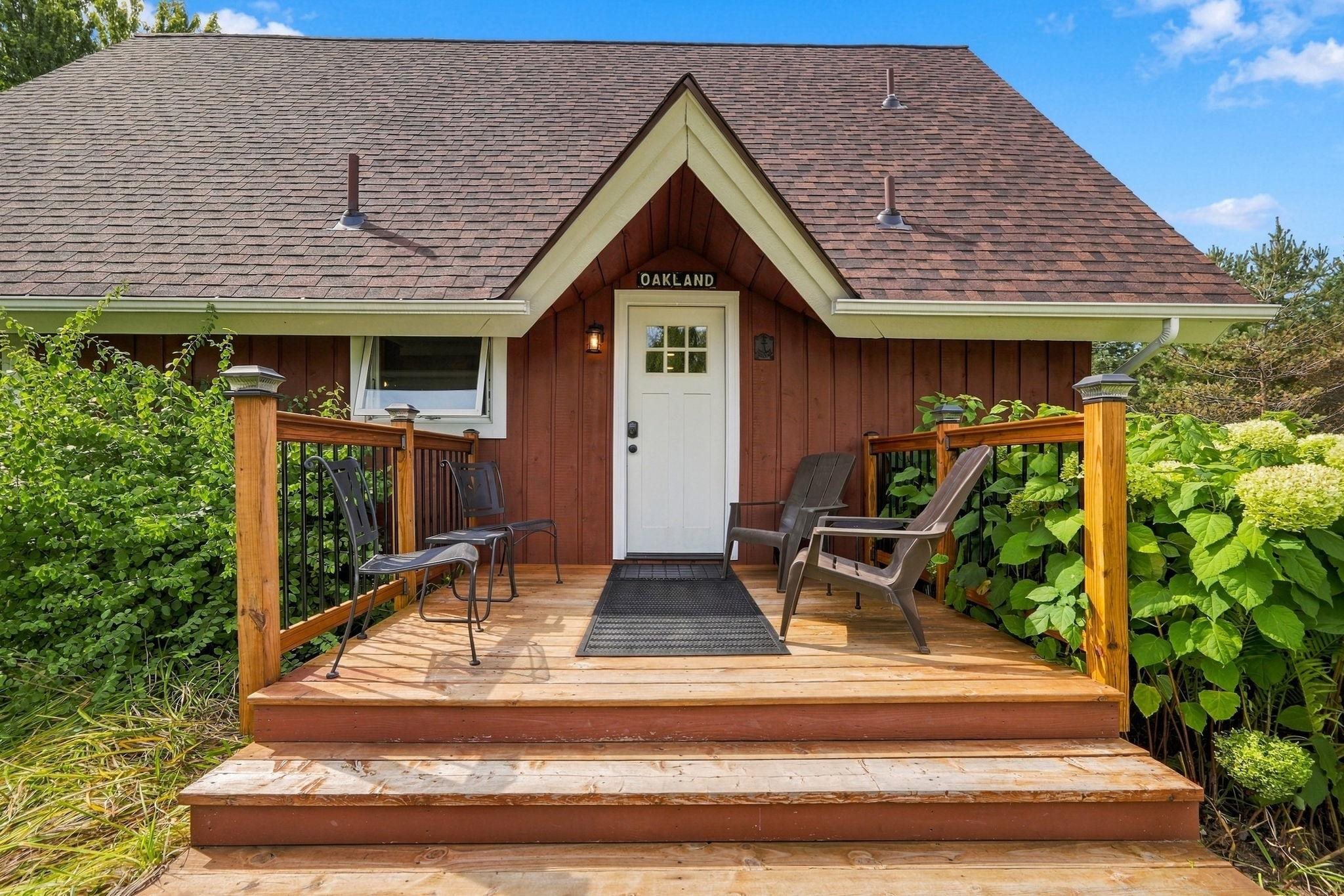 Photo 2 of Single family home for sale at 13879 Phelps Rd, Charlevoix, MI 49720 | MLS# 78080073676 | Listing updated on 2026-09-18