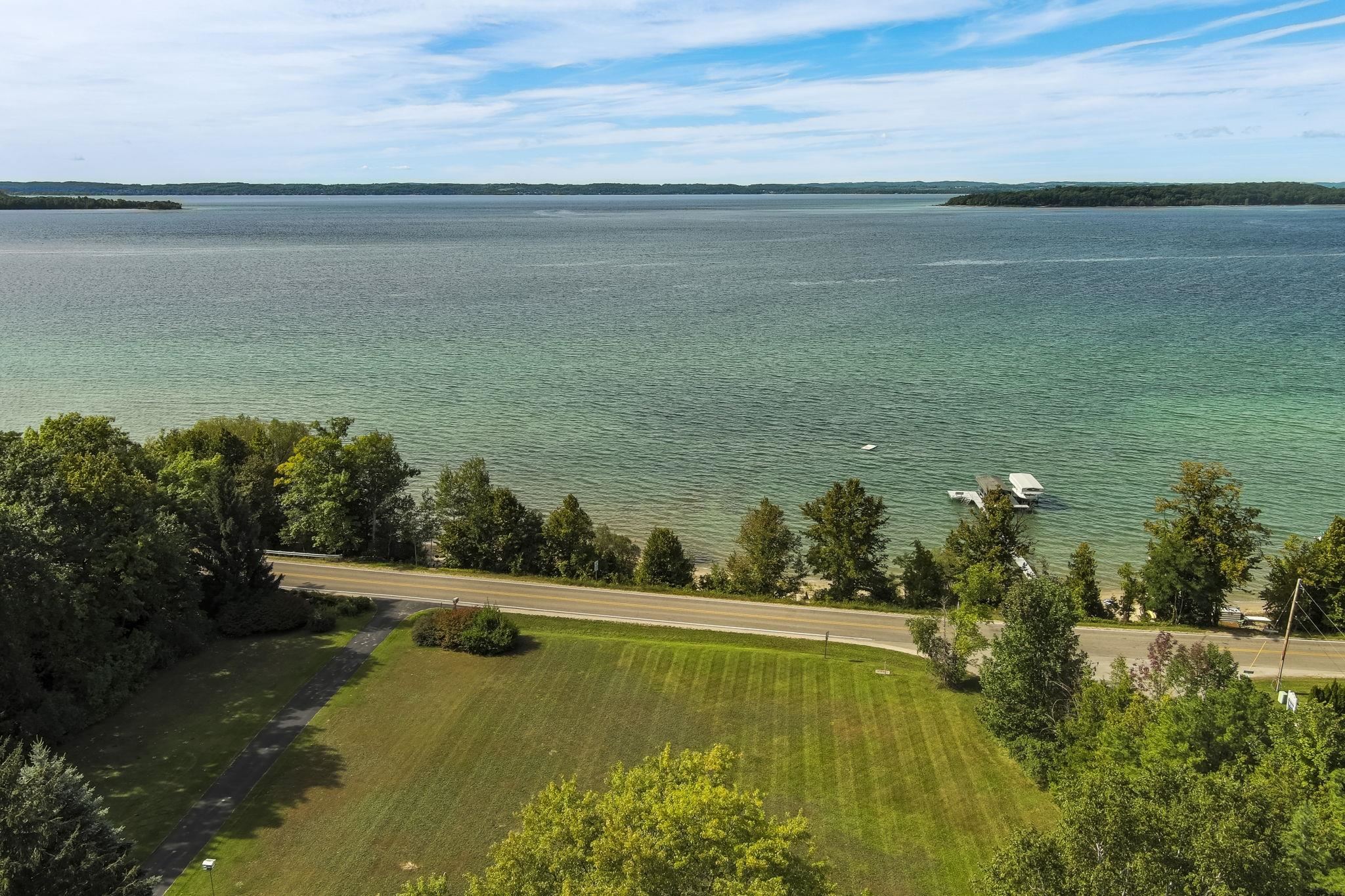 Photo 1 of Single family home for sale at 1996 Is View Rd, Traverse City, MI 49686 | MLS# 78080073687 | Listing updated on 2026-09-19
