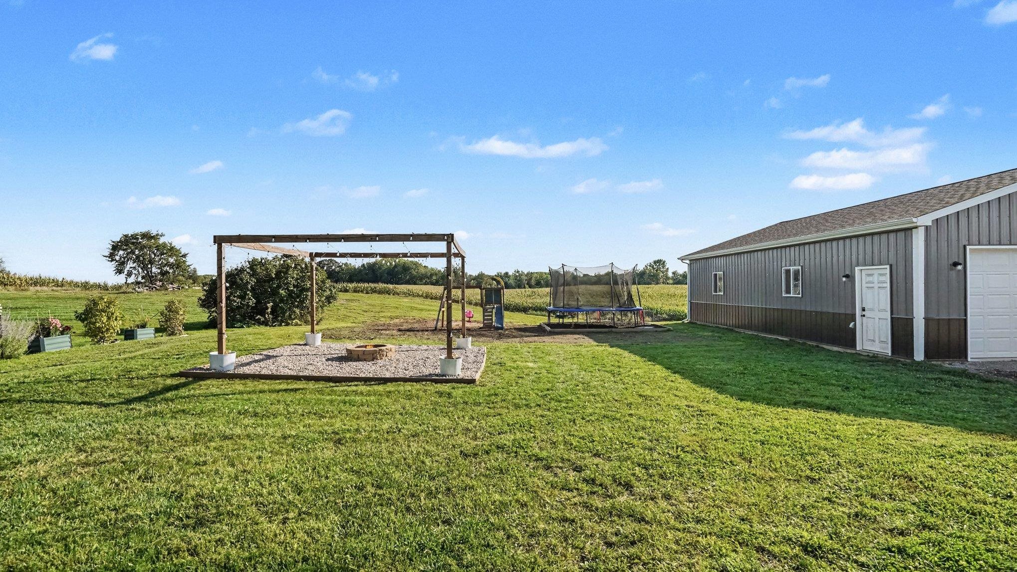 Photo 3 of Single family home for sale at 3212 E Surrey Rd, Clare, MI 48617 | MLS# 79080073693 | Listing updated on 2026-09-21
