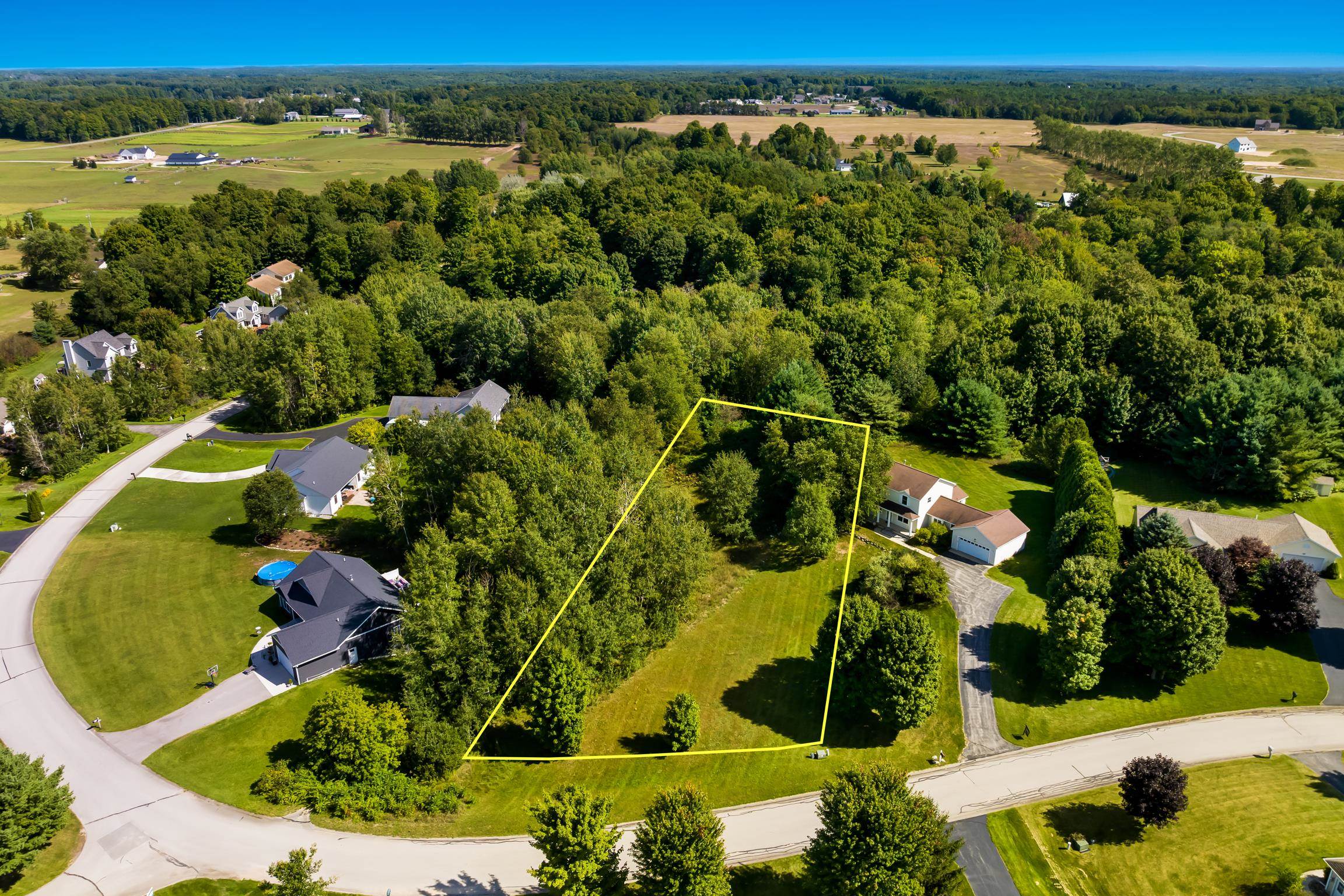 Land for sale at 846 Shamrock Ln, Traverse City, MI 49696 | MLS# 78080073696