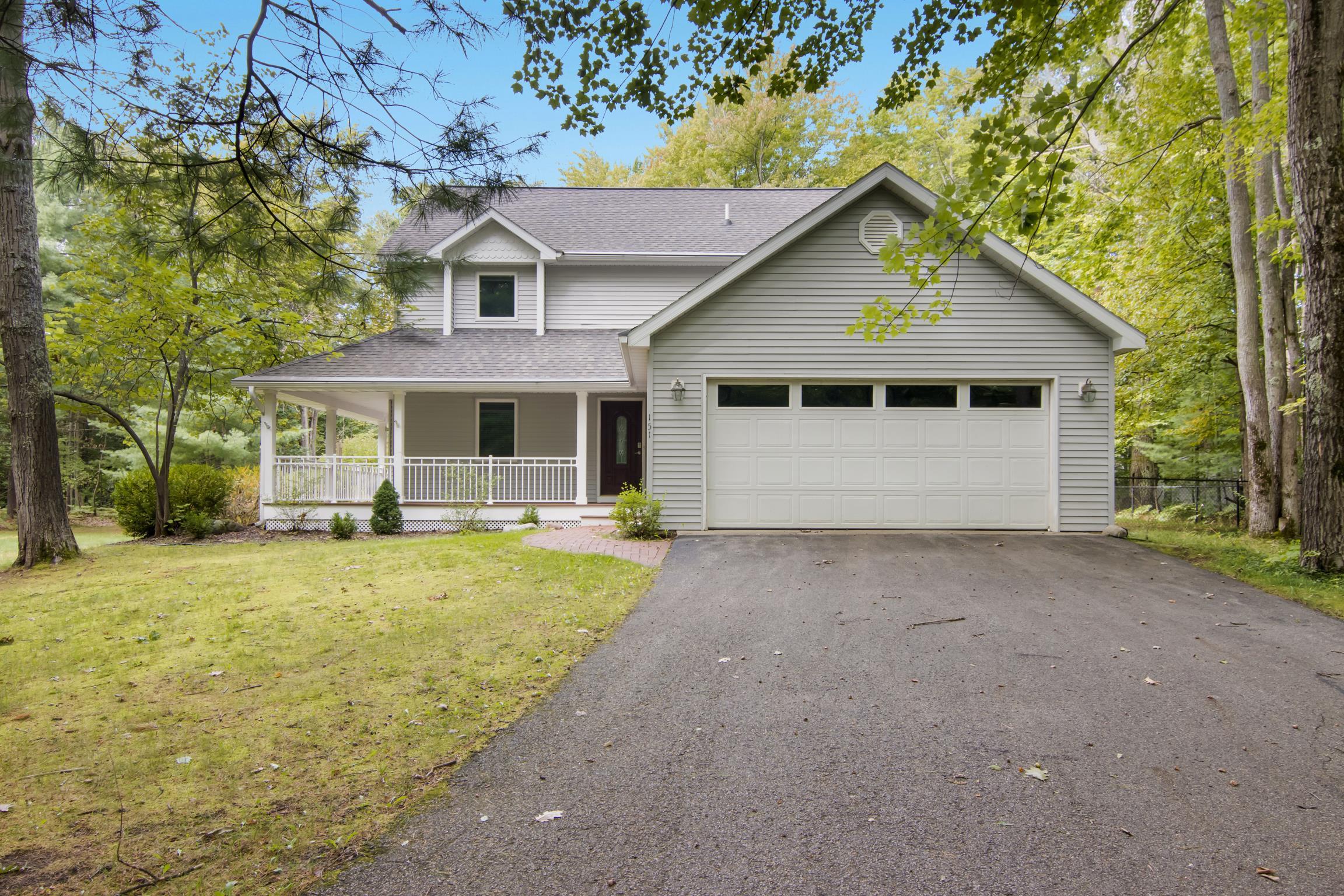 Photo 3 of Single family home for sale at 151 Dubonnet Trl, Interlochen, MI 49643 | MLS# 78080073700 | Listing updated on 2026-10-07