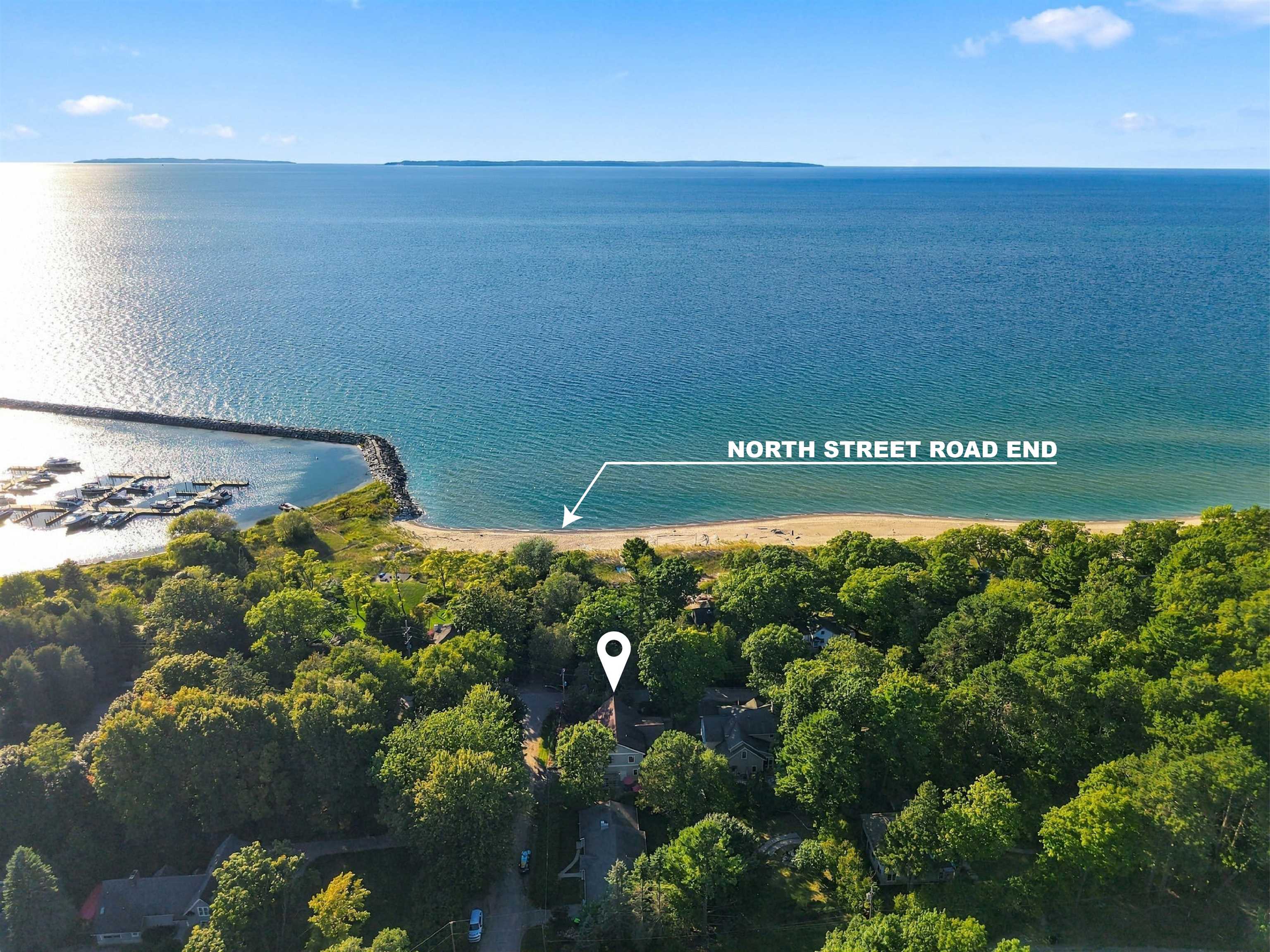Photo 2 of Single family home for sale at 400 N Lake St, Leland, MI 49654 | MLS# 78080073706 | Listing updated on 2026-09-19