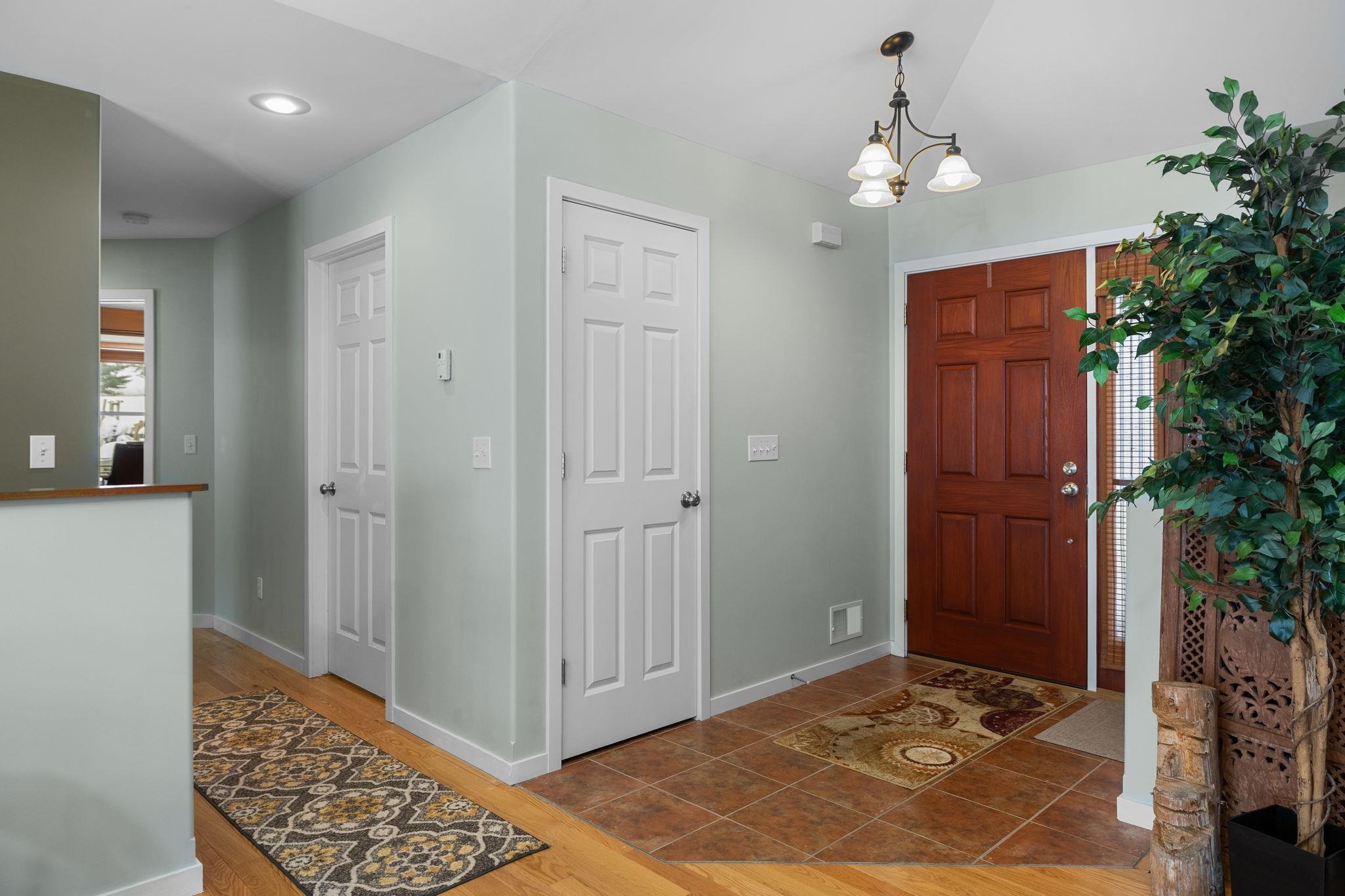Photo 3 of Single family home for sale at 2424 Tyler Hills Dr, Traverse City, MI 49685 | MLS# 78080073707 | Listing updated on 2026-09-24