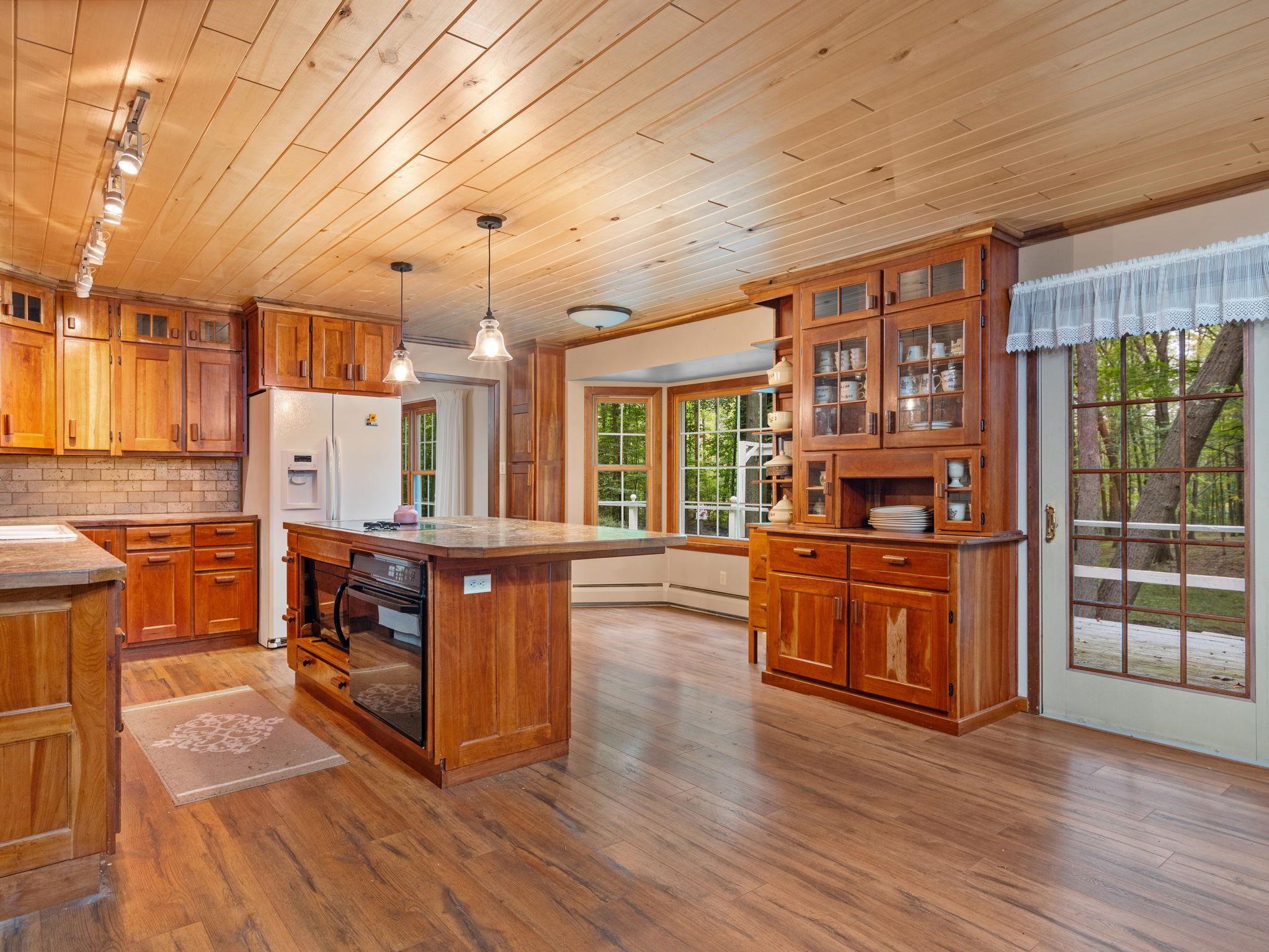 Photo 4 of Single family home for sale at 9350 W Watergate Rd, Mc Bain, MI 49657 | MLS# 78080073708 | Listing updated on 2026-10-01