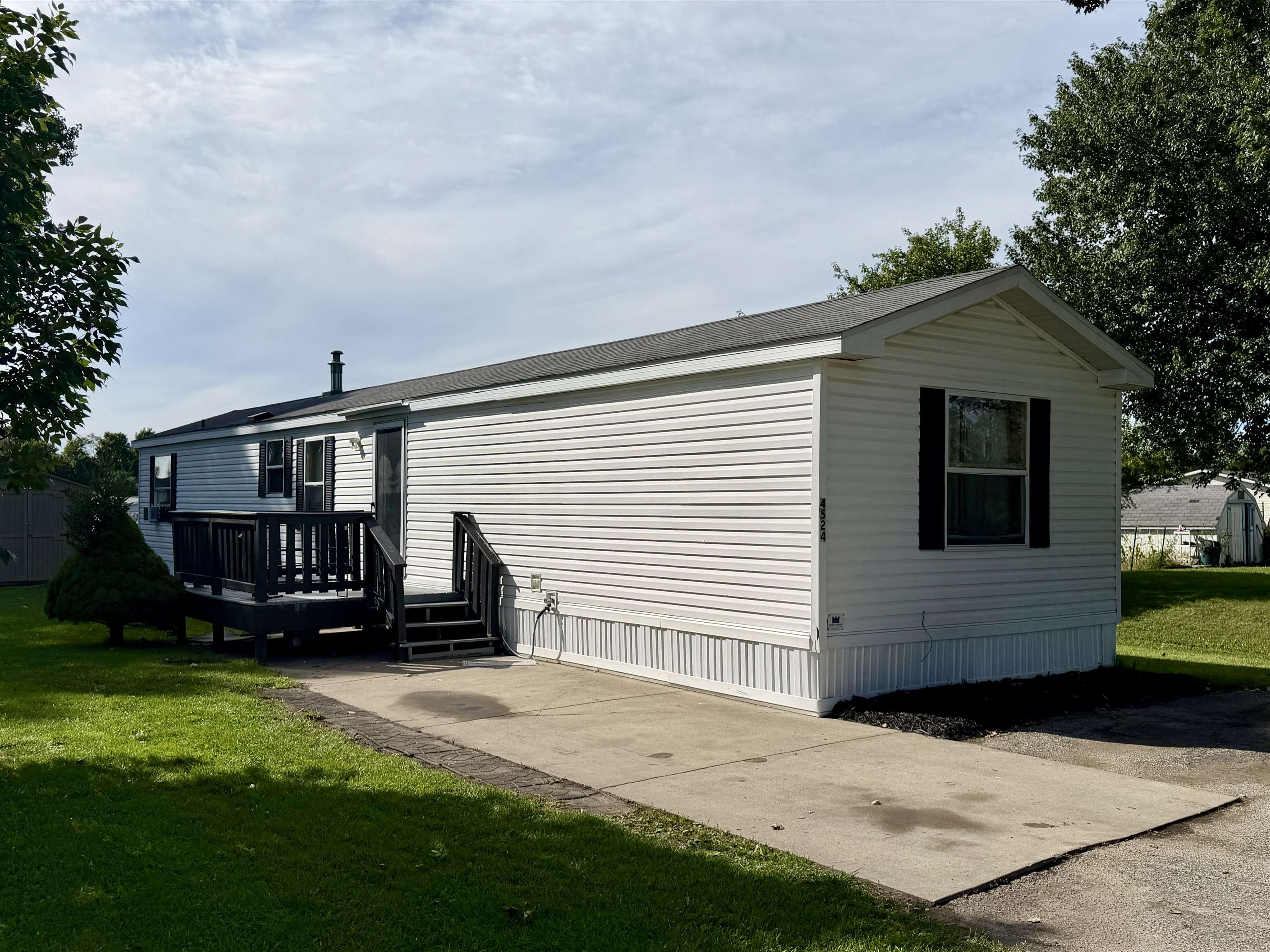 Photo 1 of Single family home for sale at 4524 Goldenrod Dr, Traverse City, MI 49685 | MLS# 78080073738 | Listing updated on 2026-09-24