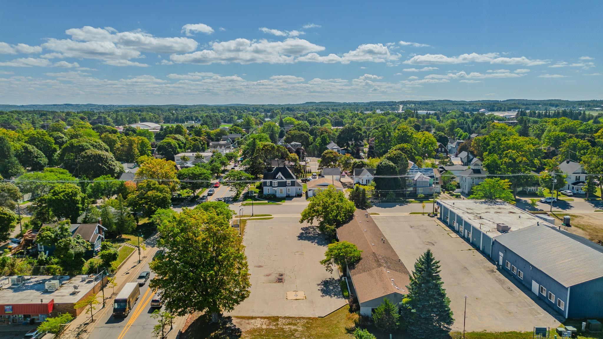 Photo 4 of Land for sale at 101 W Hurlbut St, Charlevoix, MI 49720 | MLS# 78080073739 | Listing updated on 2026-09-23