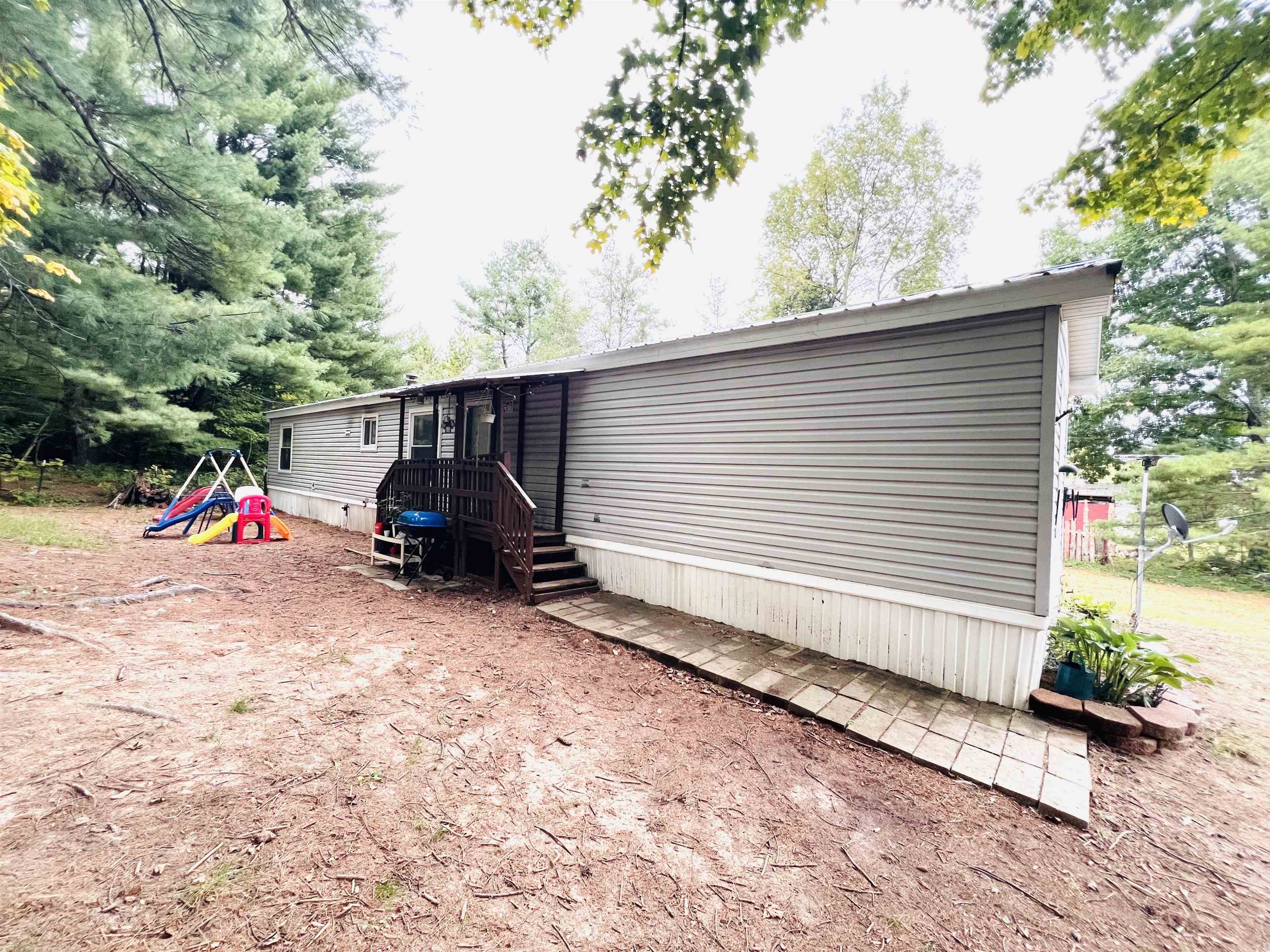 Photo 4 of Single family home for sale at 785 E 46 Road, Cadillac, MI 49601 | MLS# 78080073743 | Listing updated on 2026-09-27