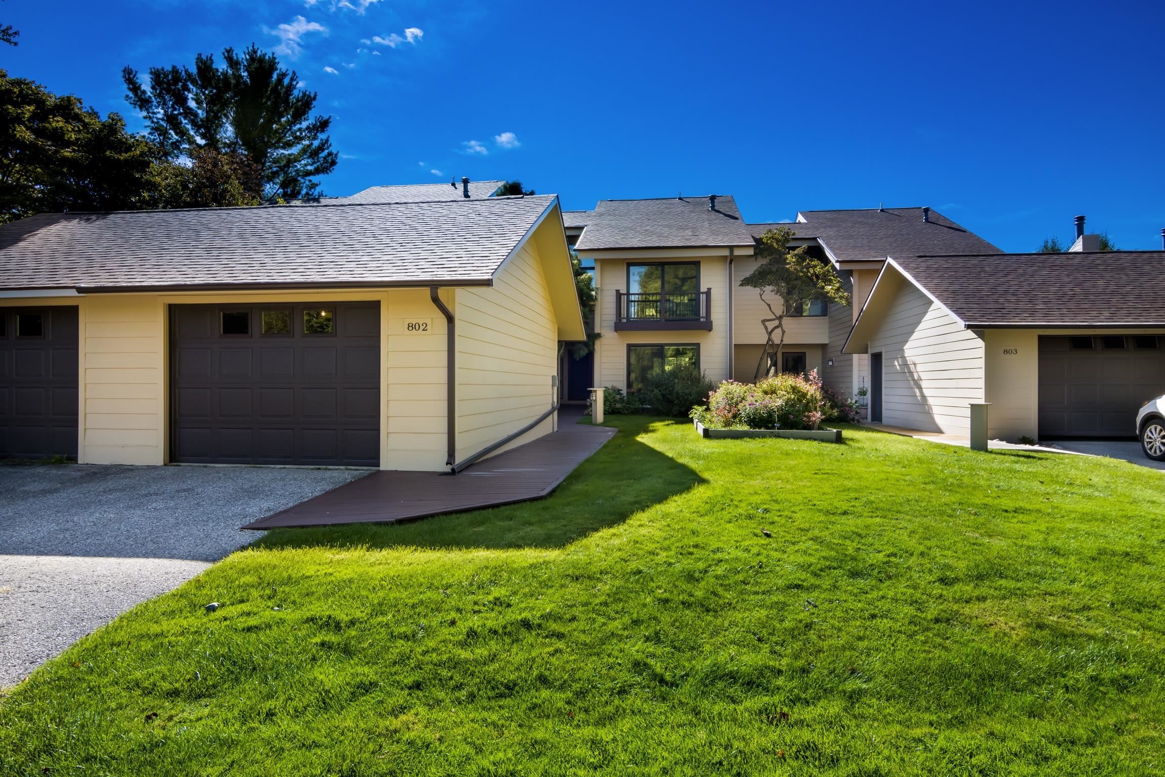 Photo 3 of Condo for sale at 4991 N Crossover Dr, Bellaire, MI 49615 | MLS# 78080073765 | Listing updated on 2026-09-24