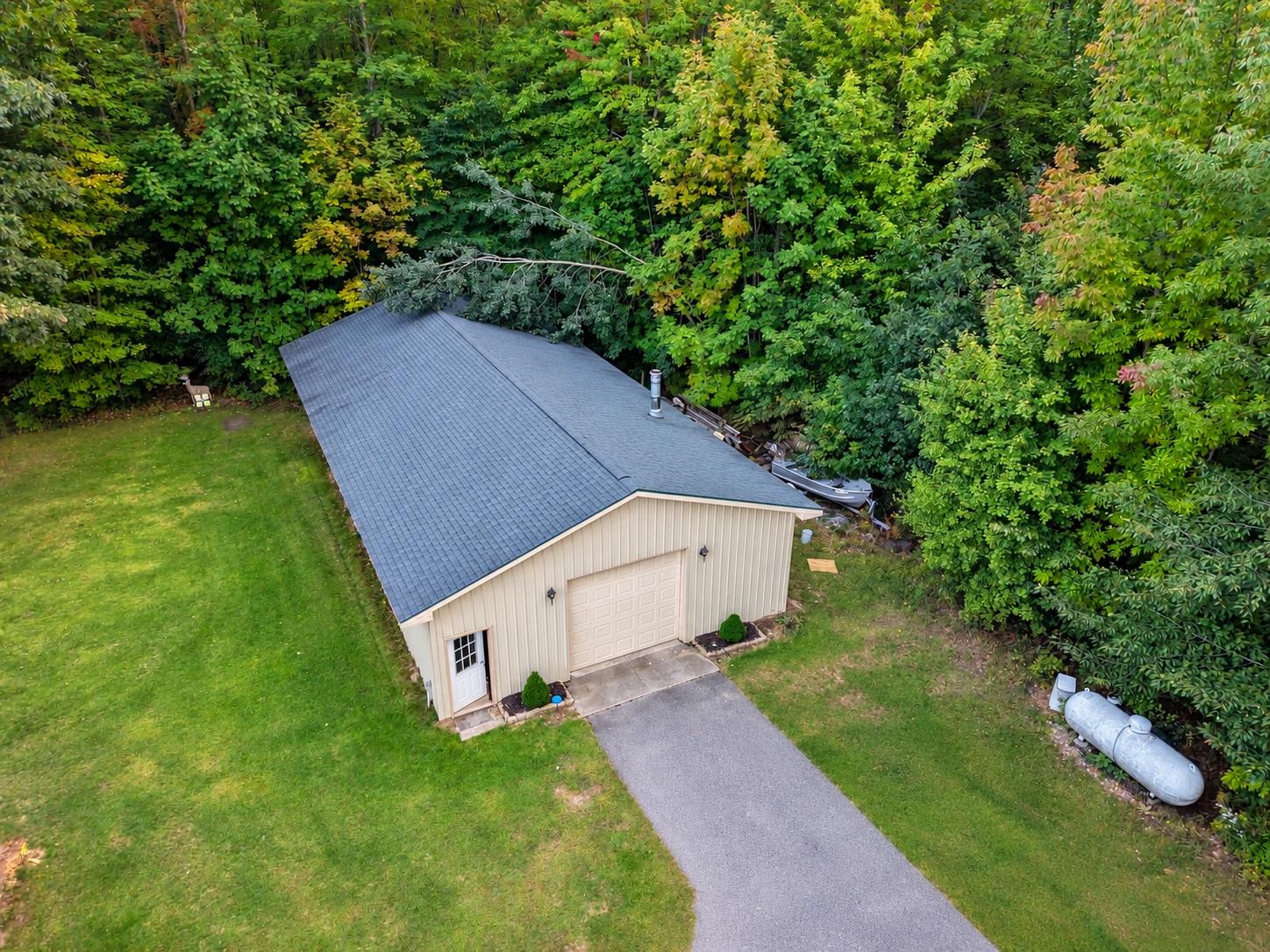 Photo 4 of Single family home for sale at 2882 E M 55, Cadillac, MI 49601 | MLS# 78080073797 | Listing updated on 2026-10-05