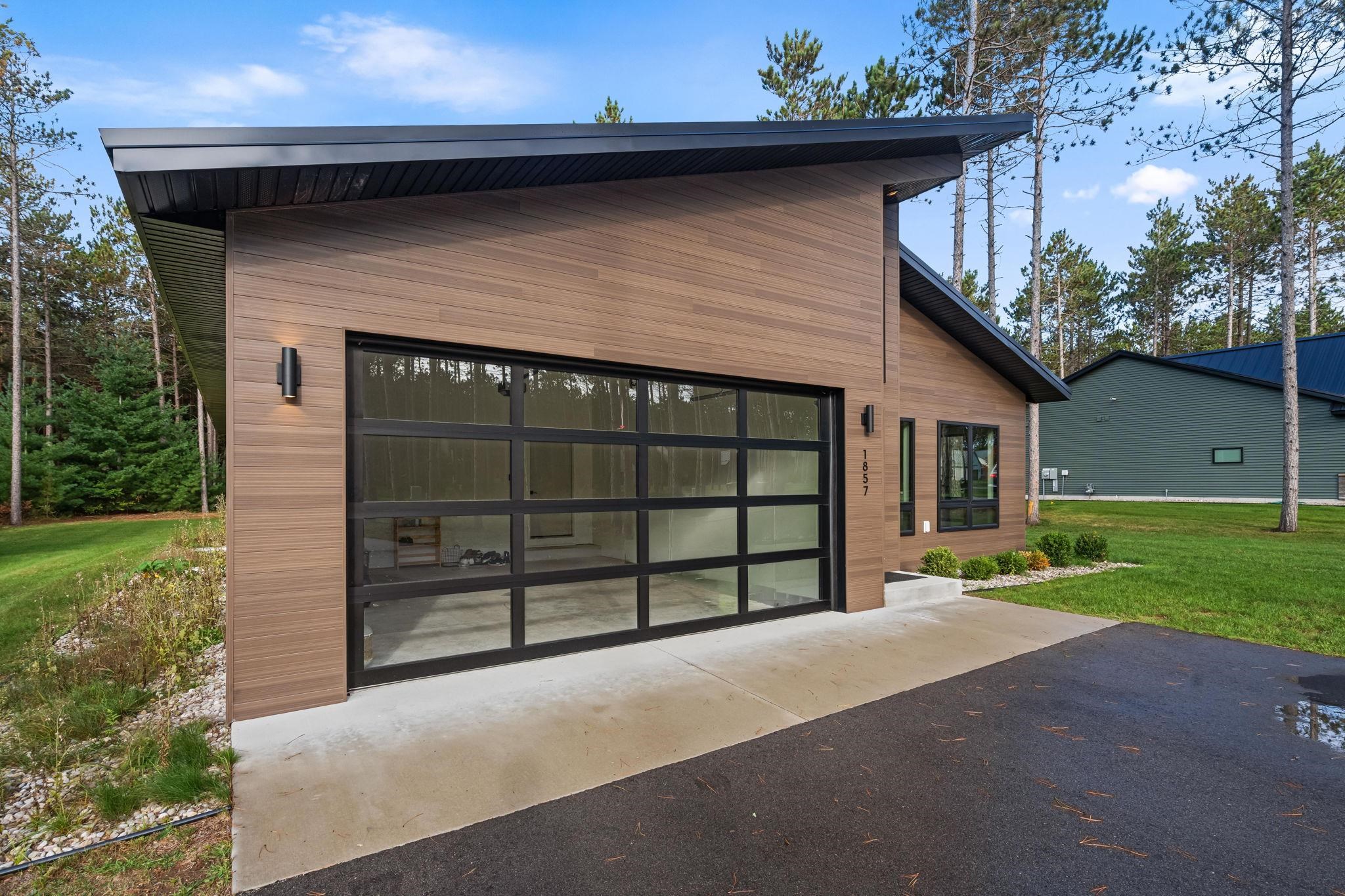 Photo 3 of Single family home for sale at 1857 Cascade Trl, Long Lake Township Grand Traverse, MI 48685 | MLS# 78080073811 | Listing updated on 2026-10-05