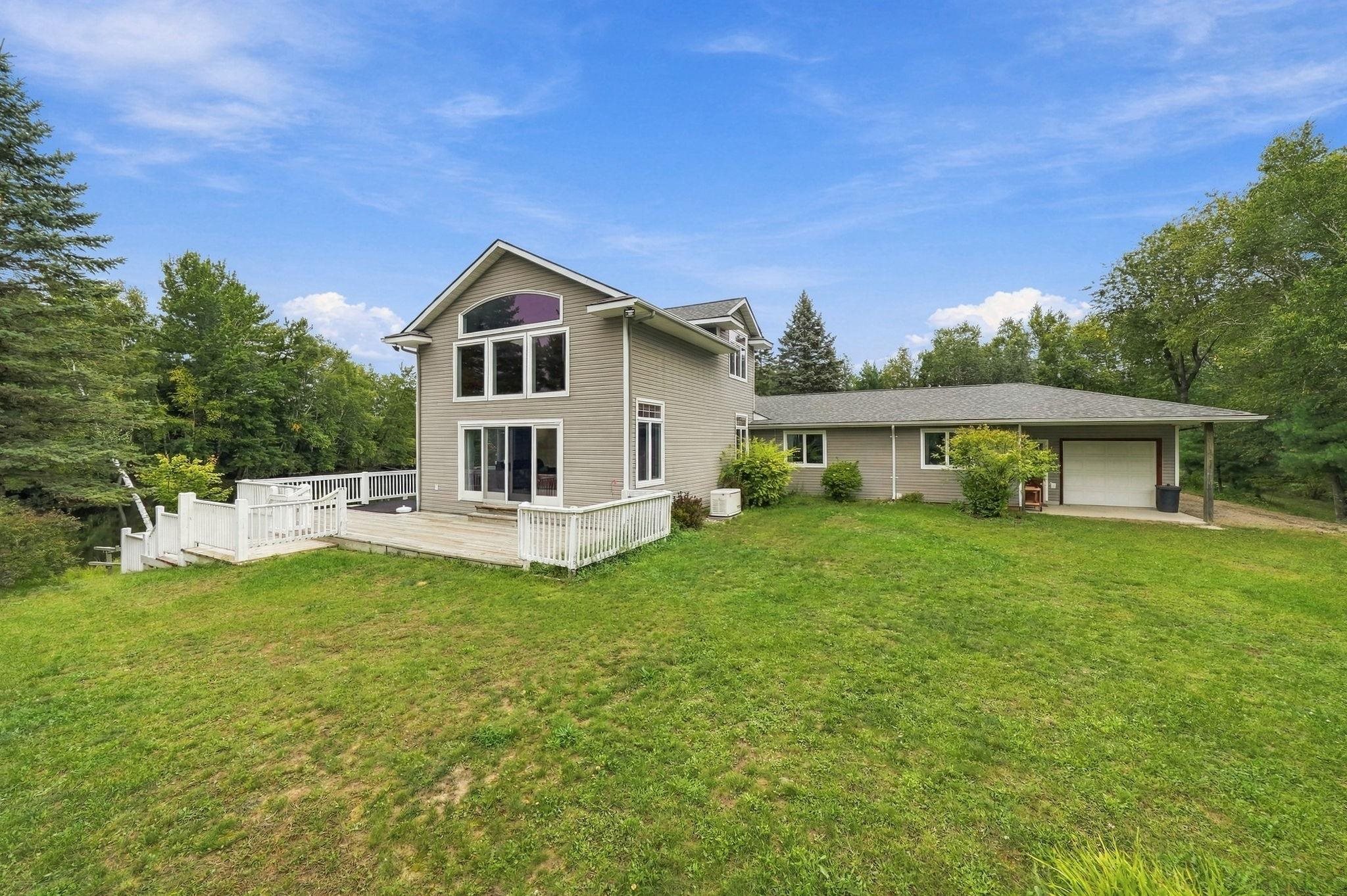Photo 4 of Single family home for sale at 145 Waldenwood Cir, Prudenville, MI 48651 | MLS# 77080073837 | Listing updated on 2026-09-25
