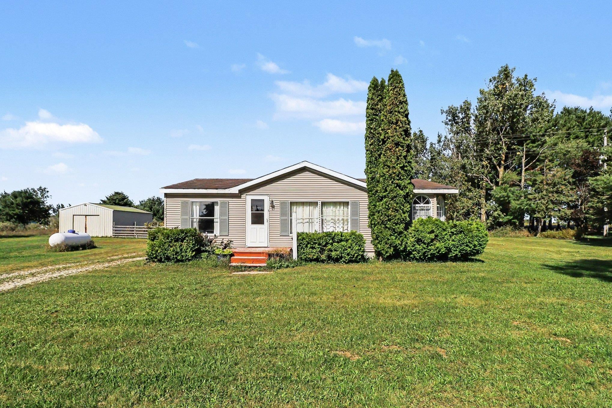 Photo 1 of Single family home for sale at 5902 W County Line Rd, Buckley, MI 49620 | MLS# 78080073849 | Listing updated on 2026-10-05