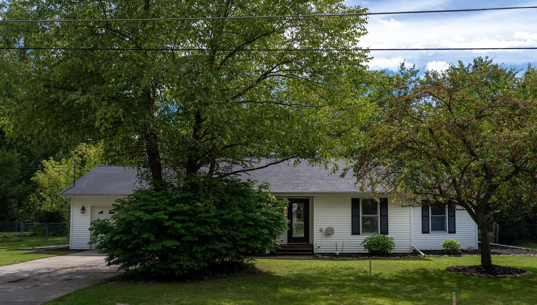 Photo 1 of Single family home for sale at 514 Brown St, Alma, MI 48801 | MLS# 79080073850 | Listing updated on 2026-09-28