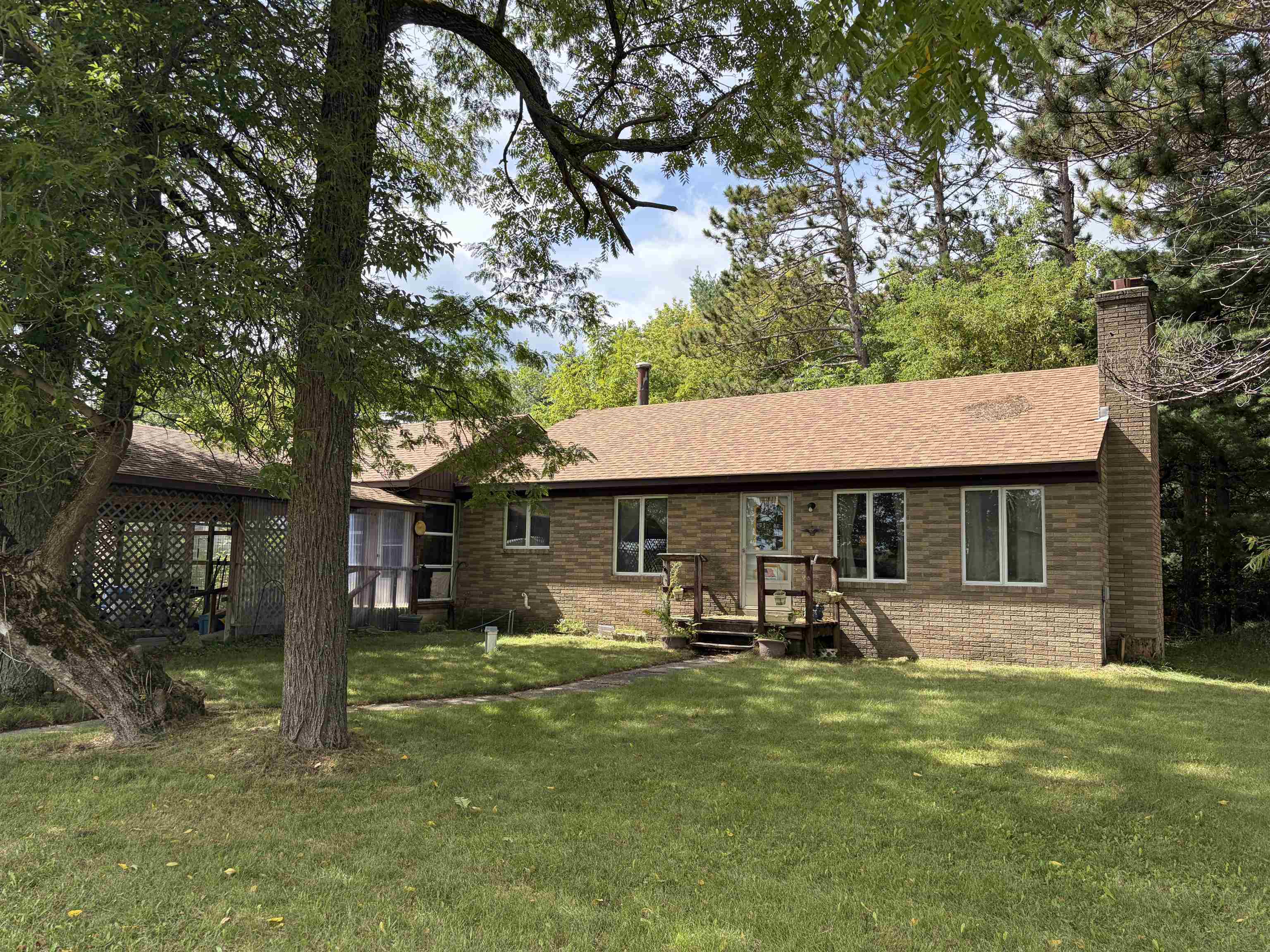 Photo 2 of Single family home for sale at 2413 W Kelly Rd, Lake City, MI 49651 | MLS# 78080073858 | Listing updated on 2026-09-26