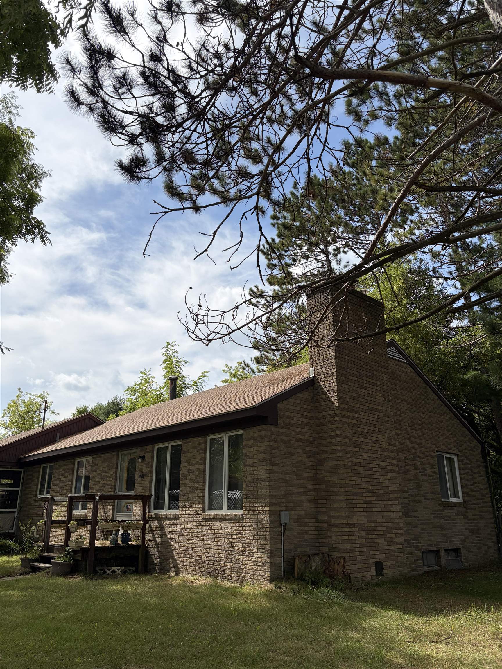 Photo 3 of Single family home for sale at 2413 W Kelly Rd, Lake City, MI 49651 | MLS# 78080073858 | Listing updated on 2026-09-26