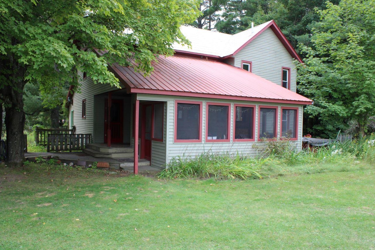 Photo 4 of Single family home for sale at 3989 SE Tyler Rd, Kalkaska, MI 49646 | MLS# 78080073869 | Listing updated on 2026-10-02