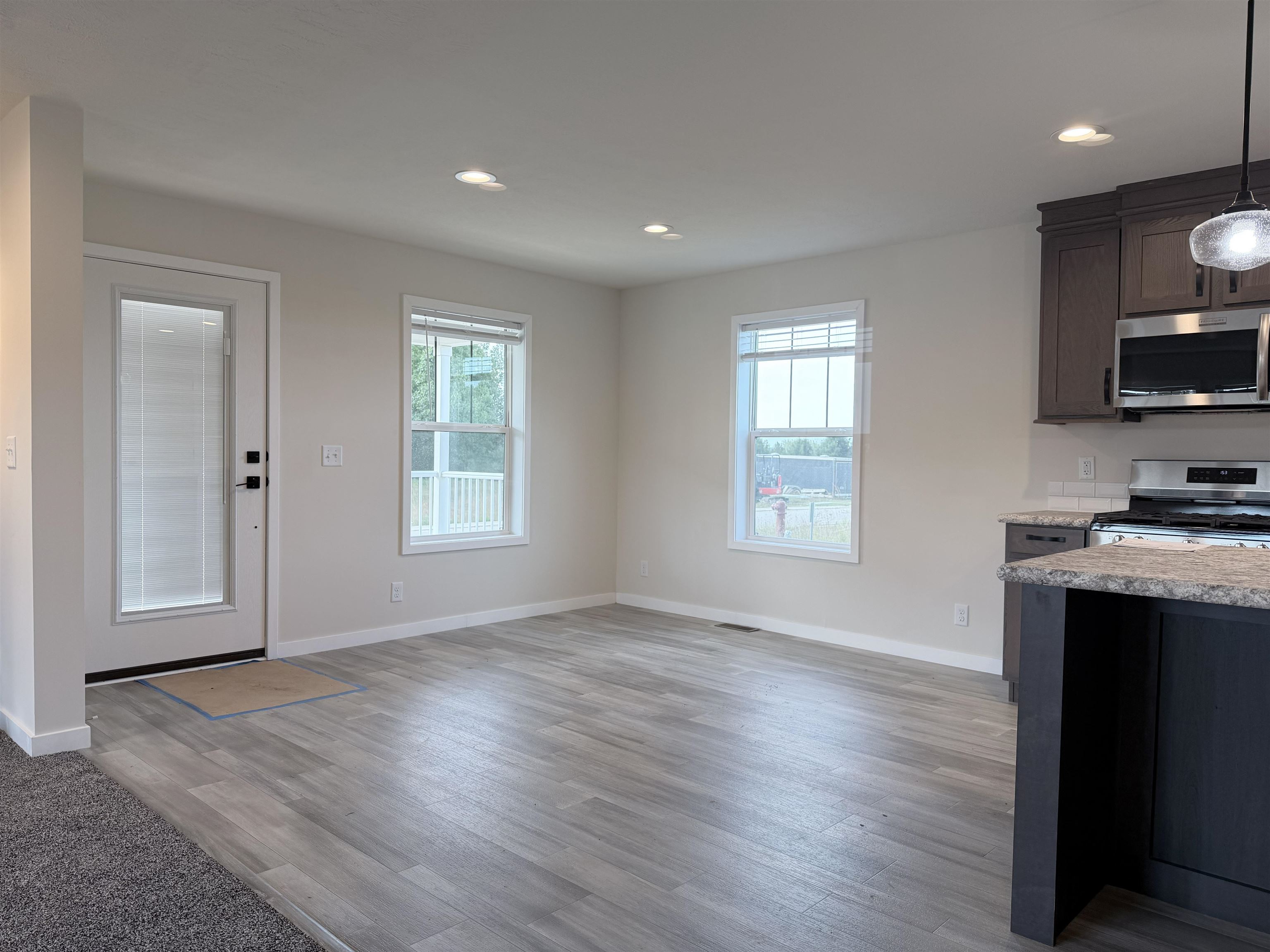 Photo 2 of Single family home for sale at 2272 Vista View Dr, East Bay Township Grand Traverse, MI 49686 | MLS# 78080073872 | Listing updated on 2026-09-29