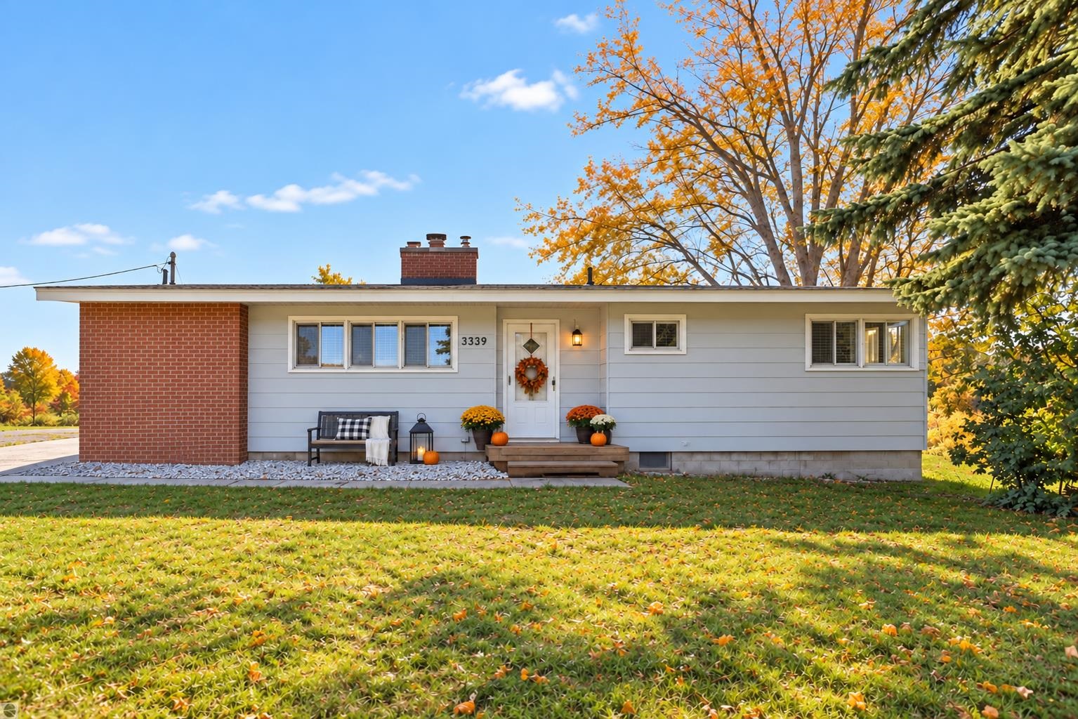 Photo 1 of Single family home for sale at 3339 Hartman Rd, Traverse City, MI 49685 | MLS# 78080073879 | Listing updated on 2026-09-27