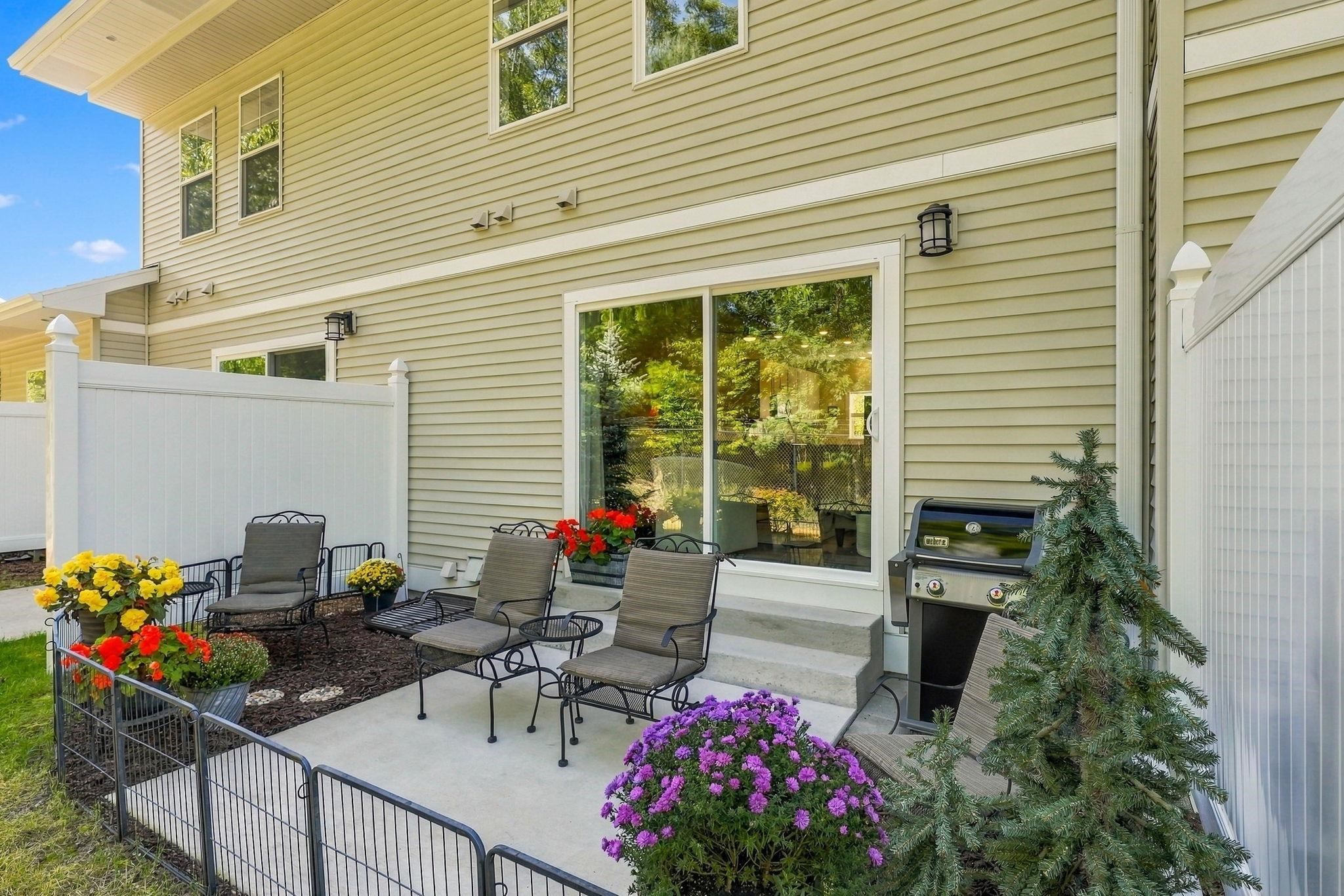Photo 1 of Condo for sale at 1554 Simsbury St, Traverse City, MI 49686 | MLS# 78080073914 | Listing updated on 2026-09-28