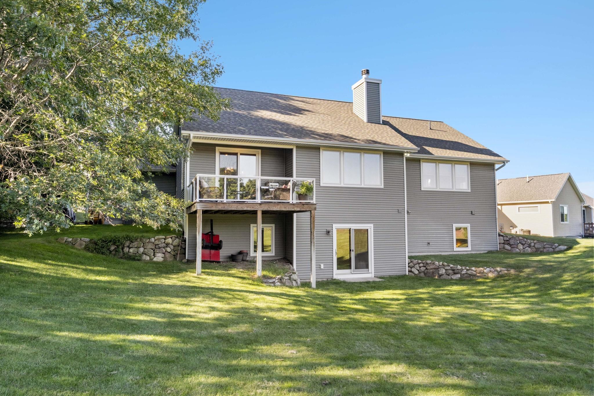 Photo 3 of Single family home for sale at 266 Farm Ln, Traverse City, MI 49696 | MLS# 78080073915 | Listing updated on 2026-10-01