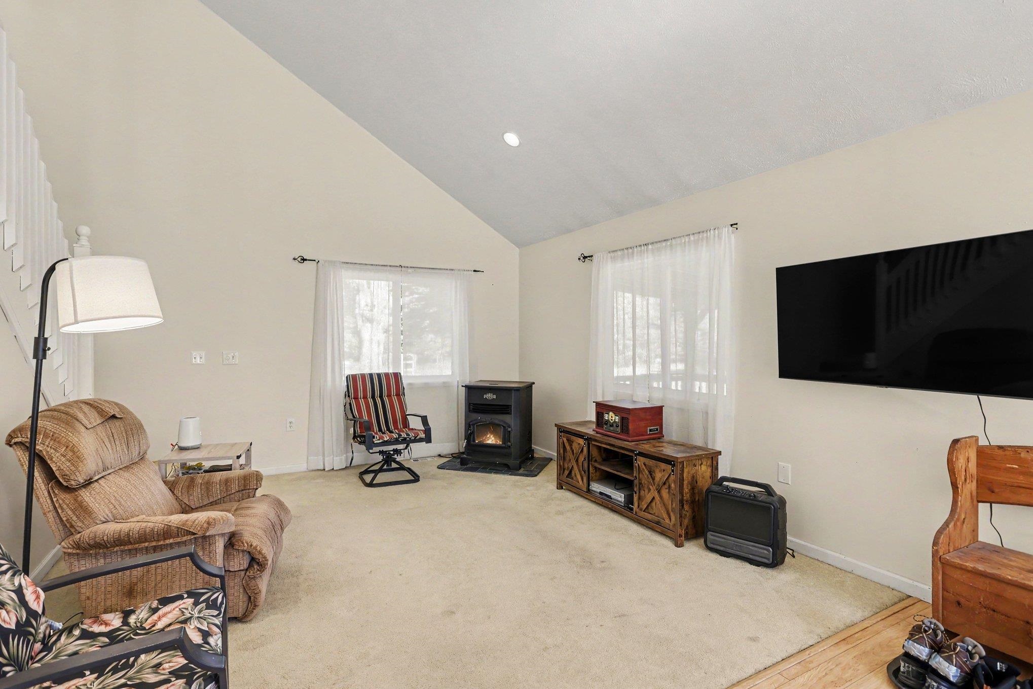 Photo 4 of Single family home for sale at 8406 Clouse Rd, South Branch, MI 48761 | MLS# 78080073922 | Listing updated on 2026-09-28
