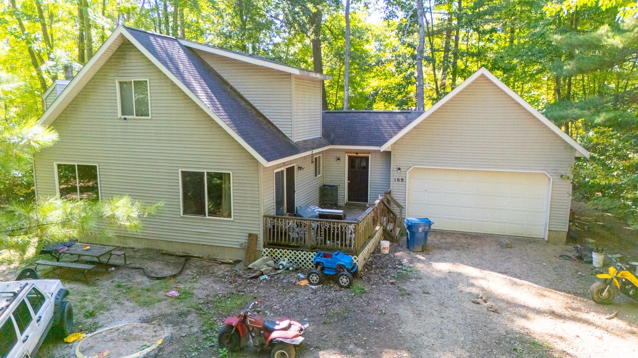 Photo 1 of Single family home for sale at 168 Pepperell, Houghton Lake, MI 48629 | MLS# 77080073924 | Listing updated on 2026-10-01