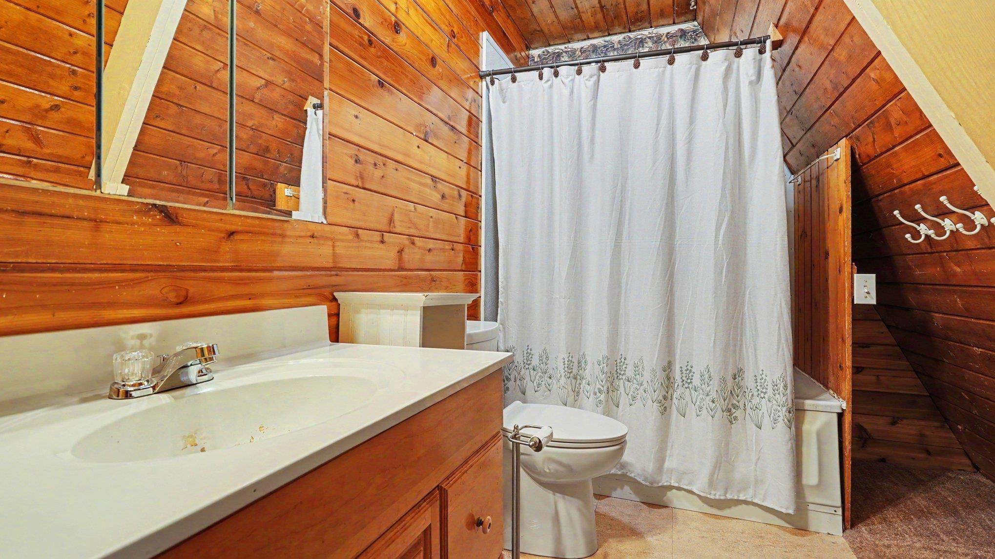 Photo 4 of Single family home for sale at 5250 Logging Trl, Sears, MI 49679 | MLS# 79080073926 | Listing updated on 2026-10-07
