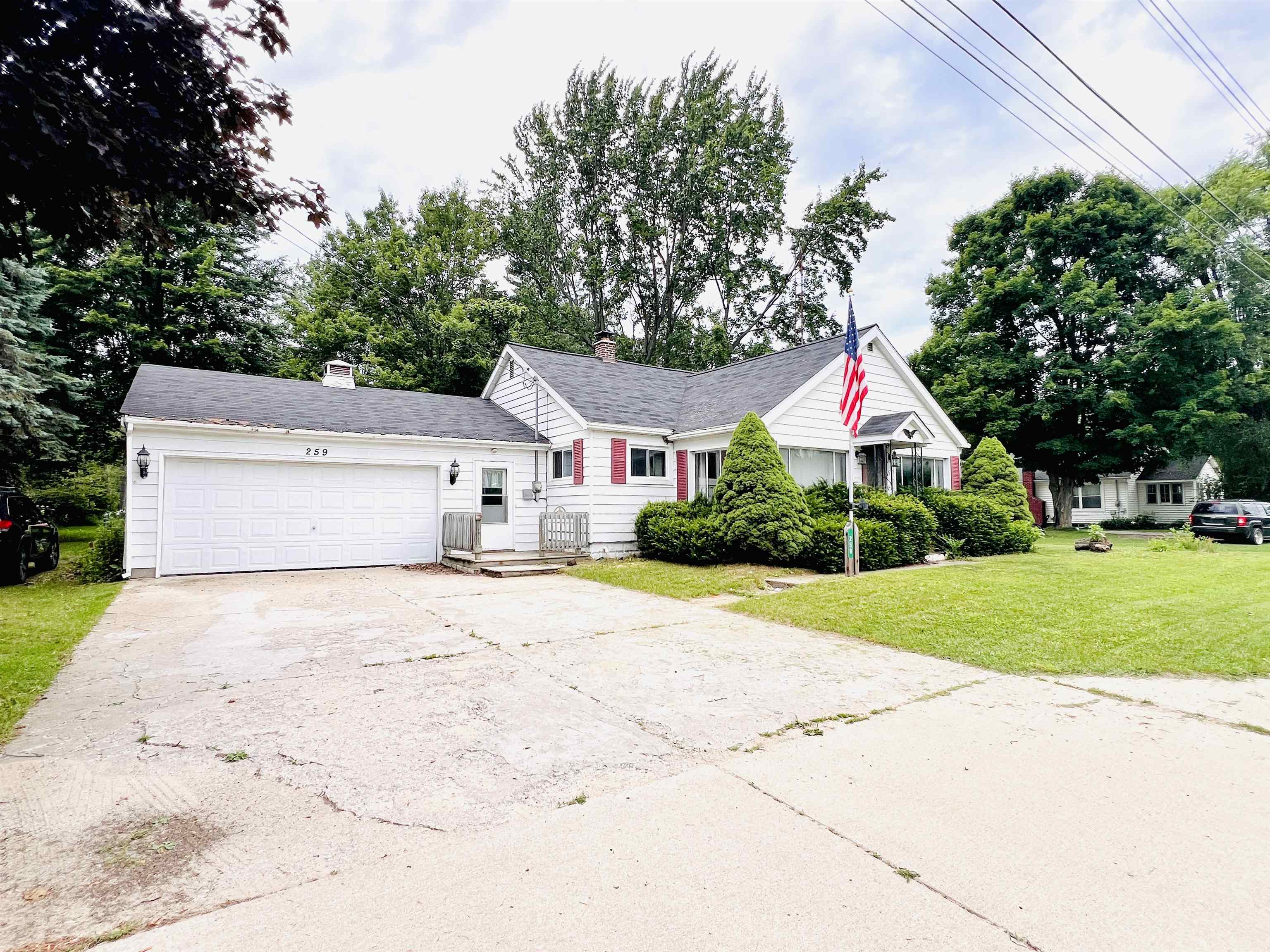 Photo 3 of Single family home for sale at 259 N Morey Rd, Lake City, MI 49651 | MLS# 78080073947 | Listing updated on 2026-09-30