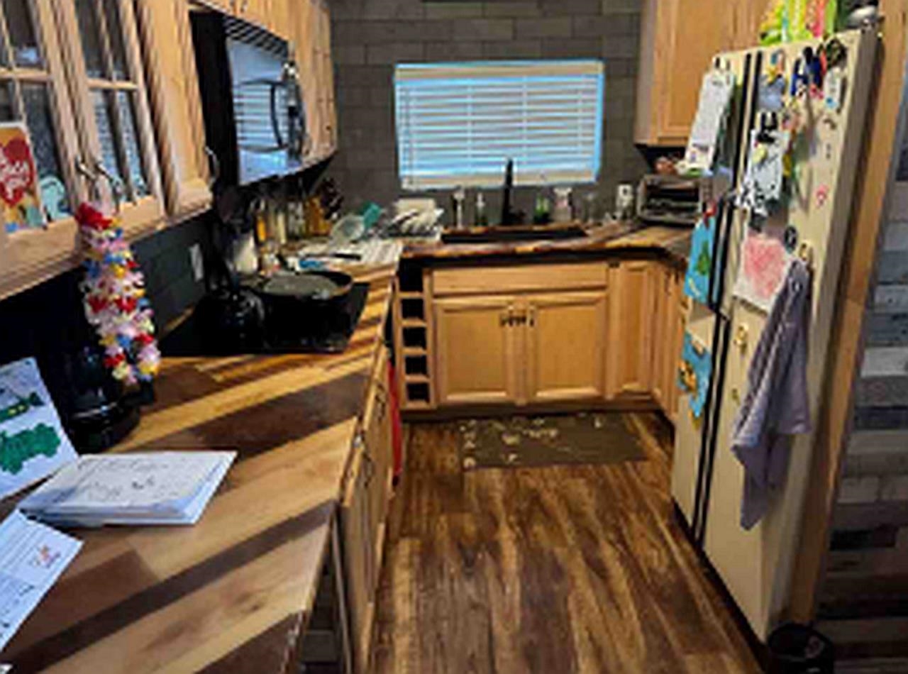 Photo 3 of Single family home for sale at 9880 Perrins Landing Dr, Traverse City, MI 49684 | MLS# 78080073949 | Listing updated on 2026-09-29