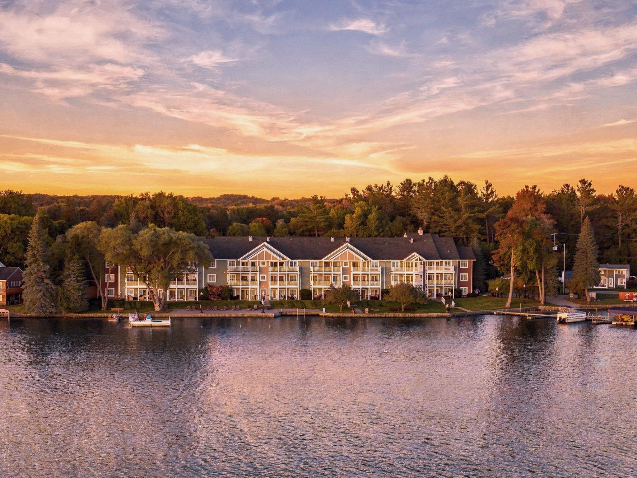 Photo 1 of Condo for sale at 1246 Sunnyside Dr, Cadillac, MI 49601 | MLS# 78080073960 | Listing updated on 2026-09-29