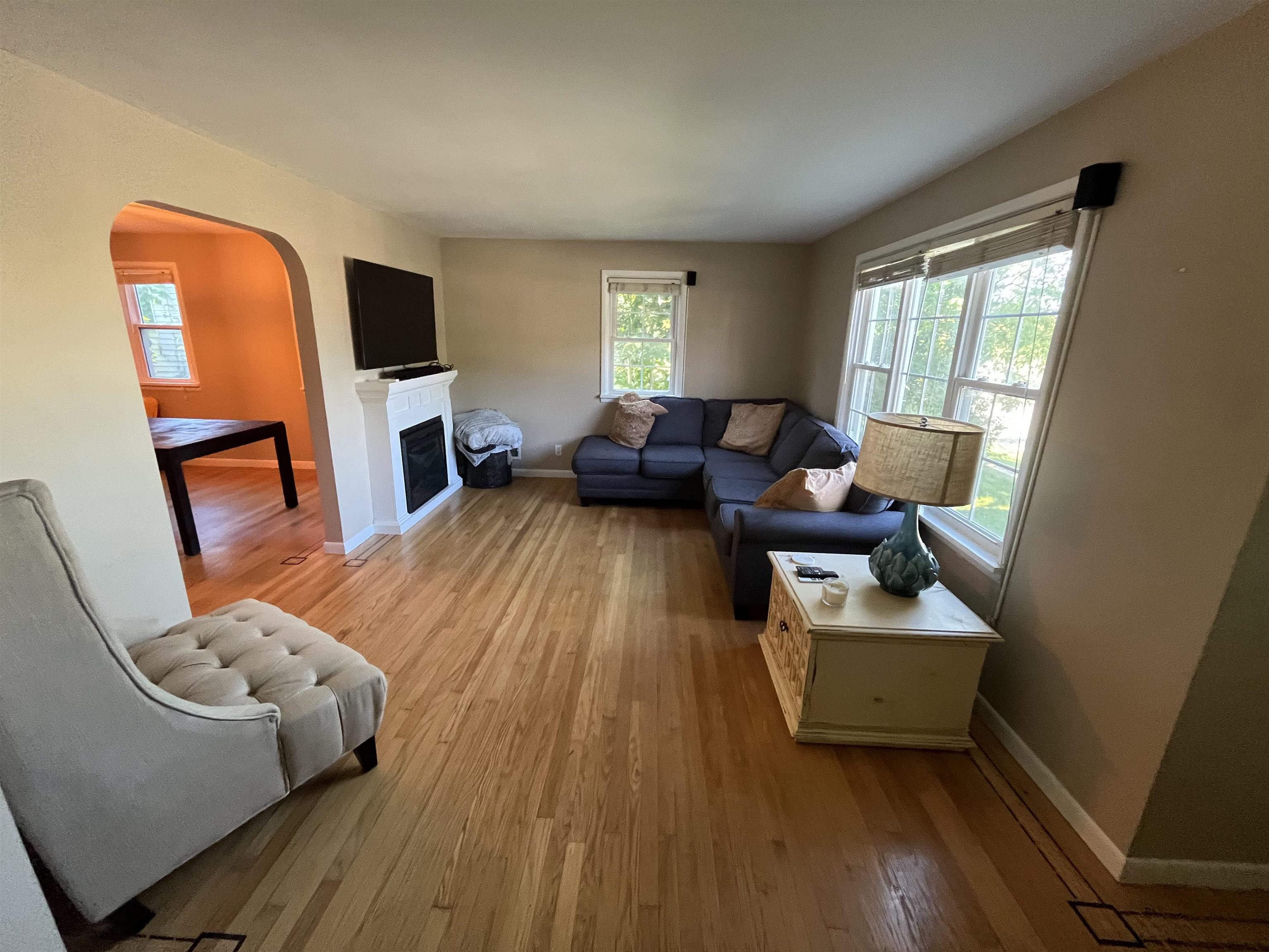 Photo 4 of Single family home for sale at 746 Hannah Ave, Traverse City, MI 49686 | MLS# 78080073962 | Listing updated on 2026-10-01