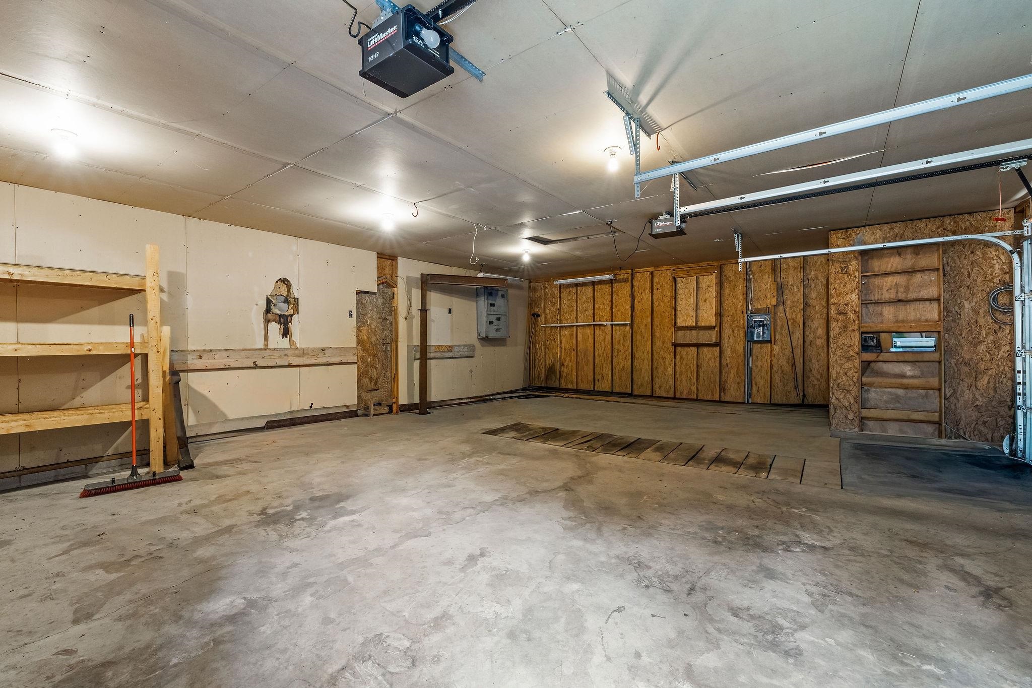 Photo 3 of Single family home for sale at 4812 SE County Line Rd, Shepherd, MI 48883 | MLS# 79080073966 | Listing updated on 2026-09-30