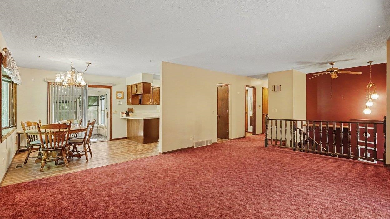 Photo 3 of Single family home for sale at 1550 S Shepherd Rd, Mount Pleasant, MI 48858 | MLS# 79080073969 | Listing updated on 2026-09-30