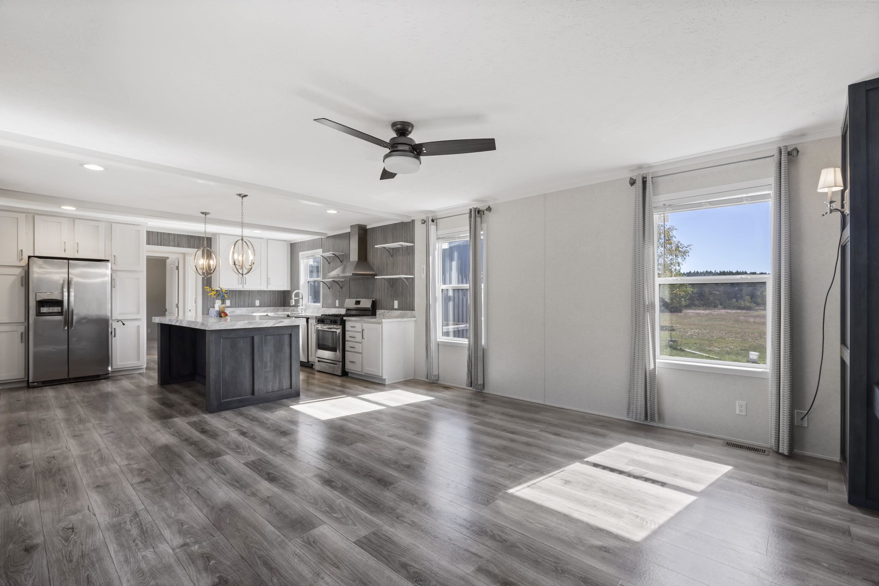 Photo 4 of Single family home for sale at 11261 Maple Rd, Beulah, MI 49617 | MLS# 78080073970 | Listing updated on 2026-10-06