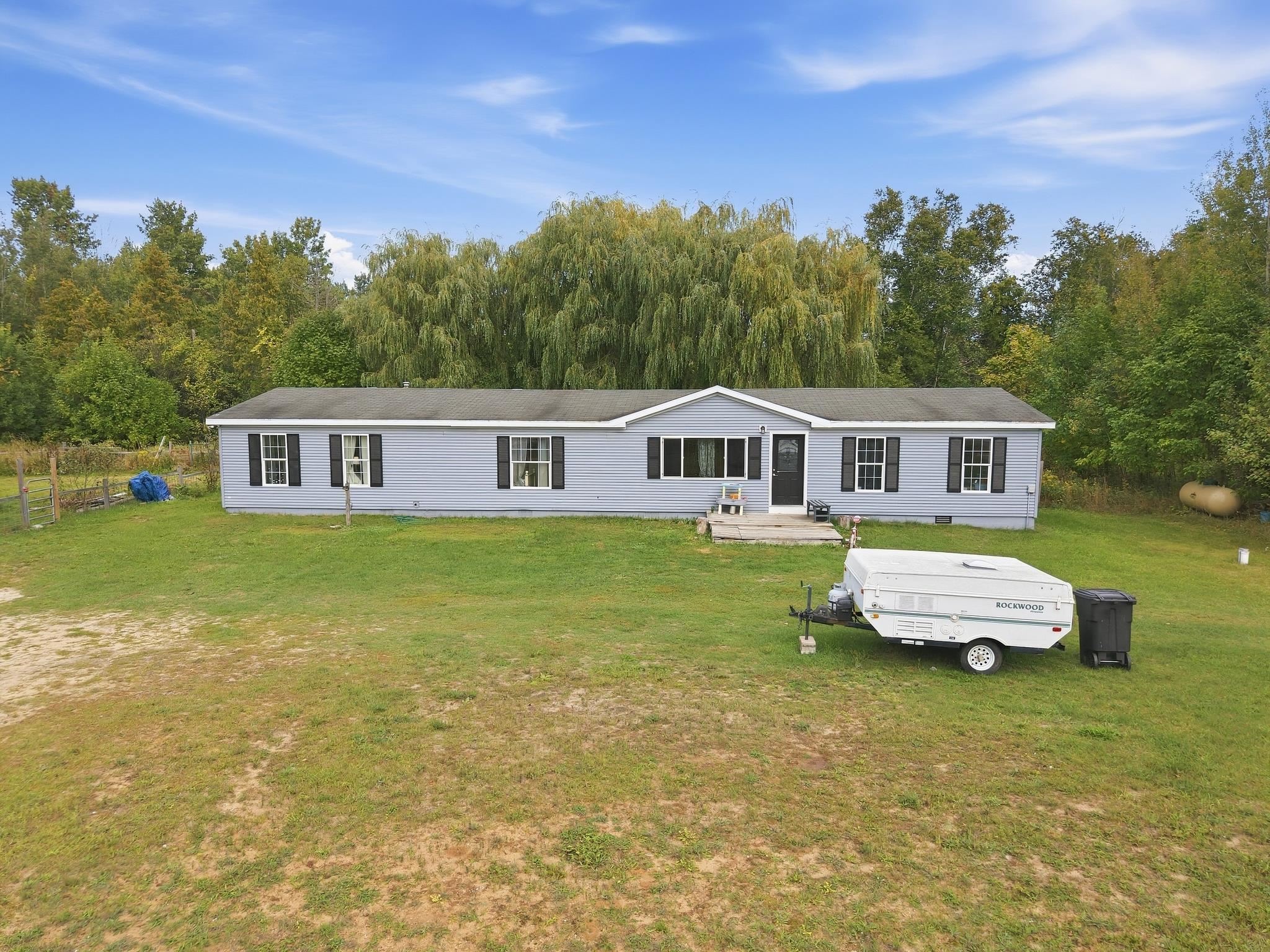Photo 3 of Single family home for sale at 4358 Witmere Us 131 S, Charlevoix, MI 49720 | MLS# 78080073977 | Listing updated on 2026-10-08