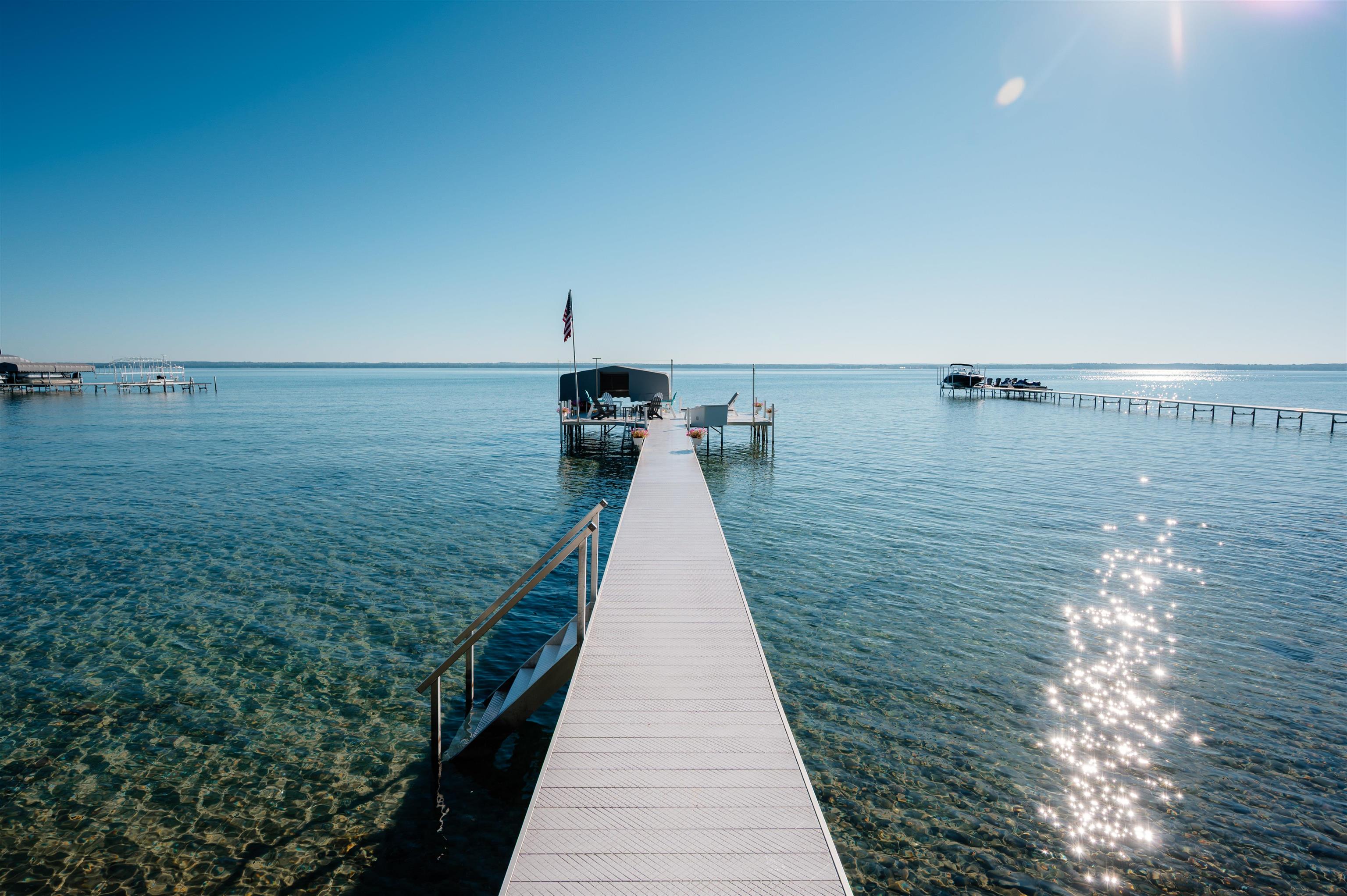 Photo 4 of Single family home for sale at 15724 Shoreline Ct #Lot: 10, Traverse City, MI 49686 | MLS# 80073981 | Listing updated on 2026-10-07