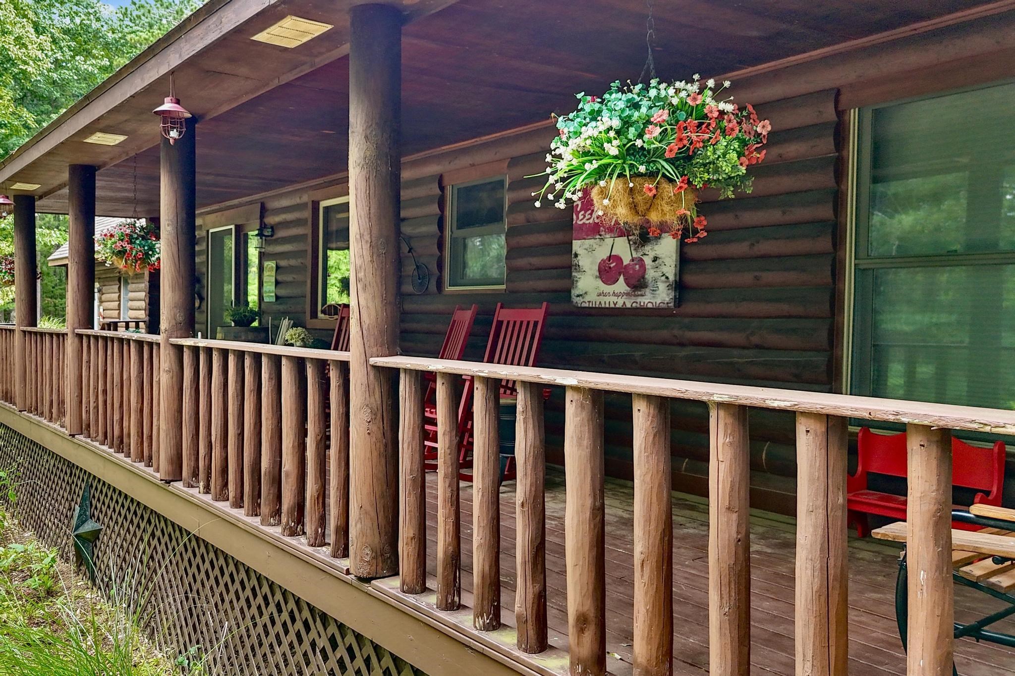 Photo 3 of Single family home for sale at 330 Rasho Rd, Traverse City, MI 49696 | MLS# 78080073984 | Listing updated on 2026-10-01