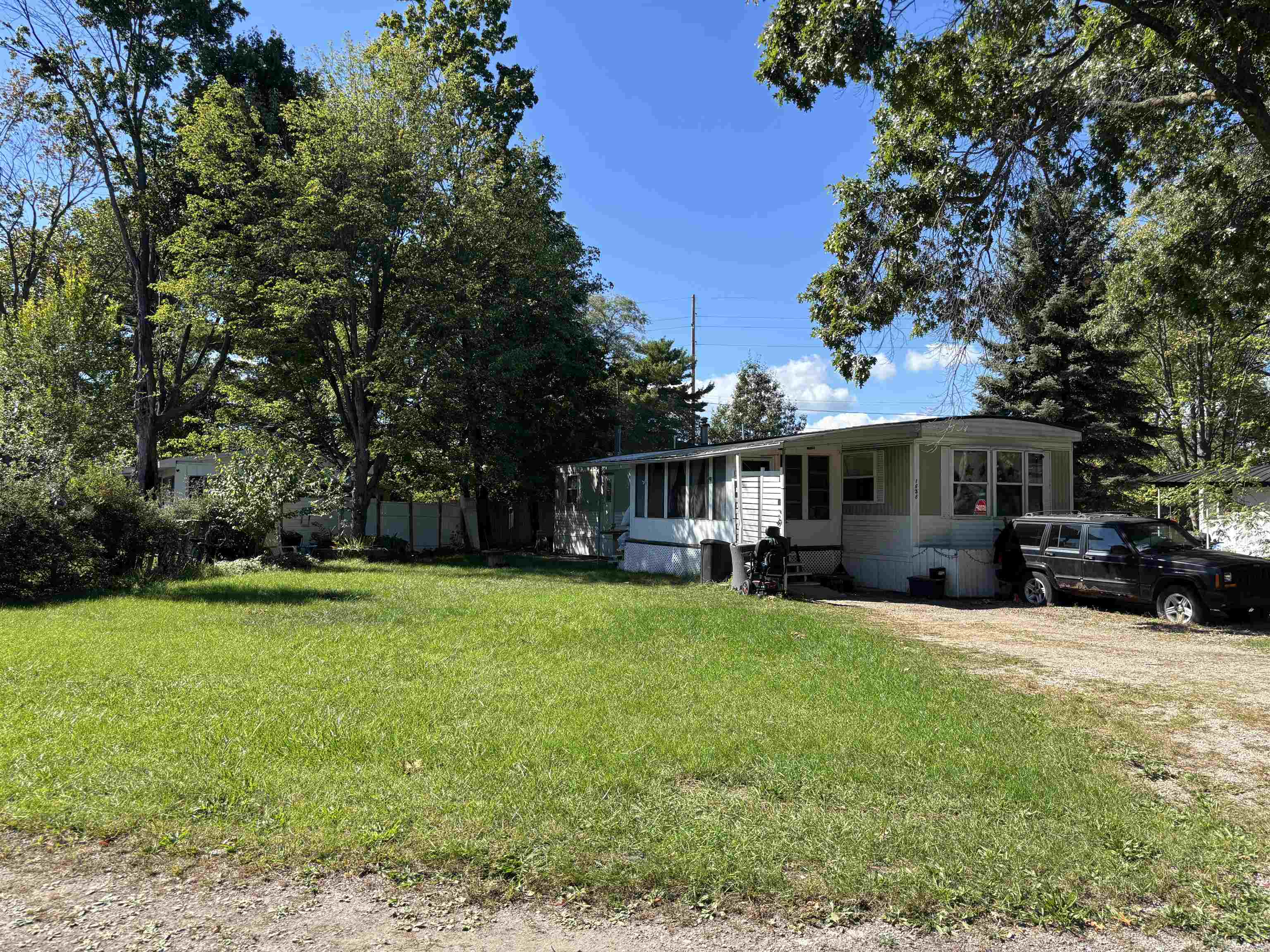 Photo 1 of Single family home for sale at 1636 Crescent, Traverse City, MI 49686 | MLS# 78080073993 | Listing updated on 2026-10-05