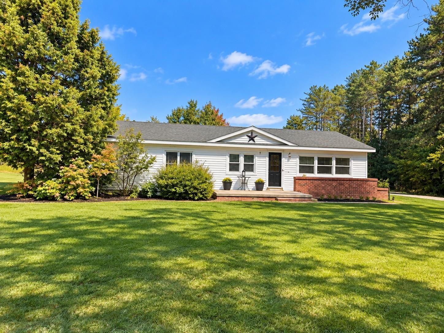 Single family home for sale at 3820 W 16 Road, Mesick, MI 49668 | MLS# 78080074010