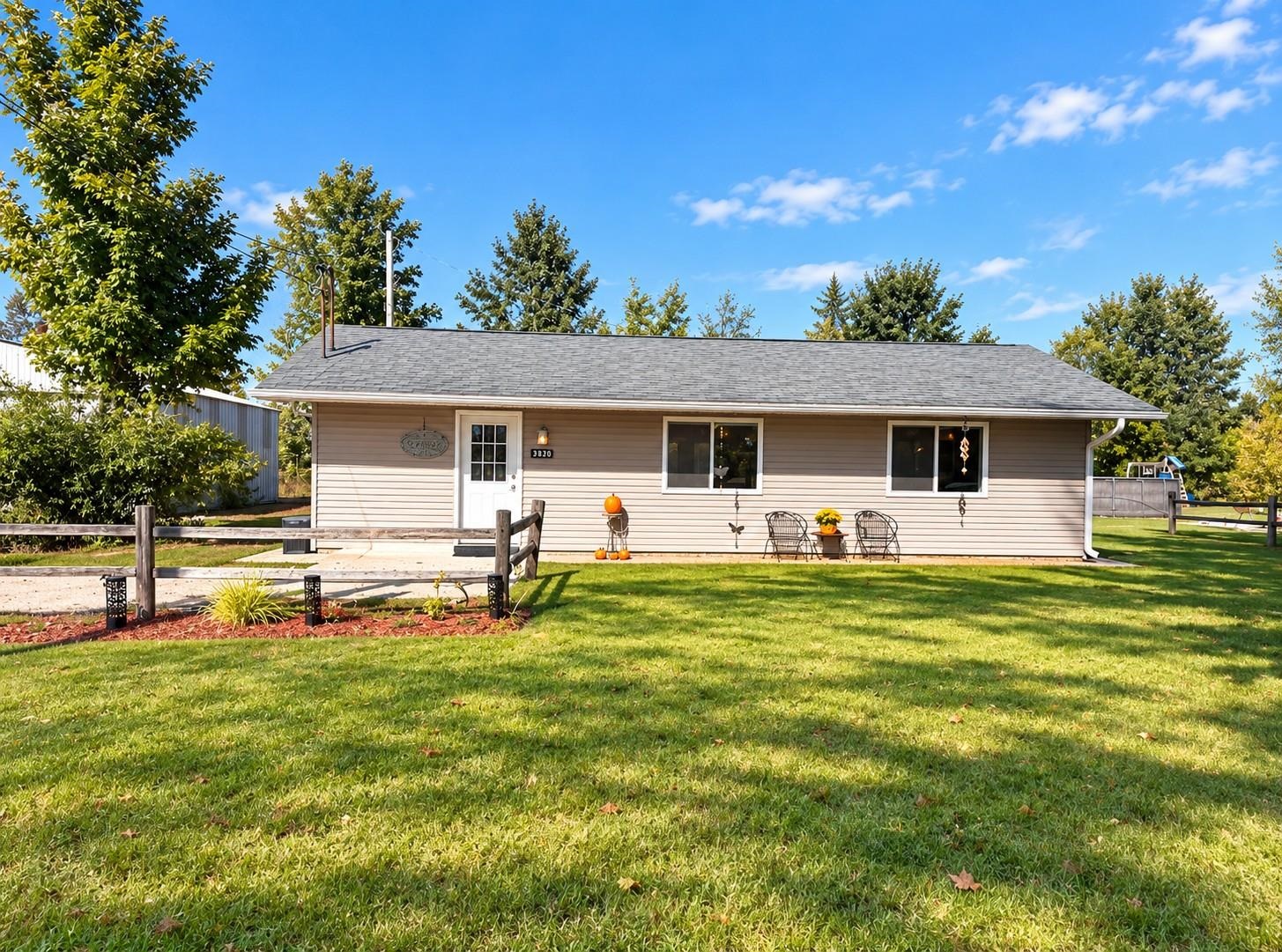 Photo 1 of Single family home for sale at 3820 W 16 Road, Mesick, MI 49668 | MLS# 78080074010 | Listing updated on 2026-10-07