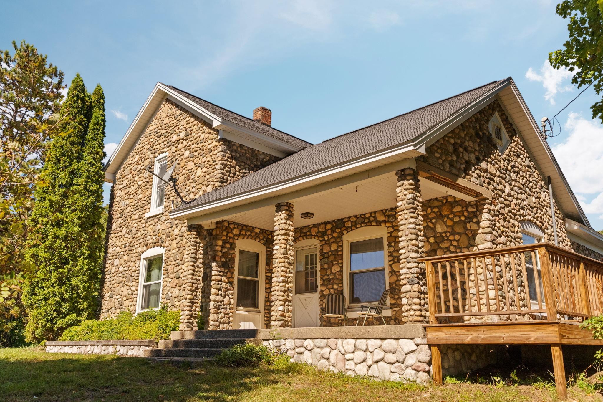 Photo 3 of Single family home for sale at 6600 Sw Inman Rd, Fife Lake, MI 49633 | MLS# 78080074011 | Listing updated on 2026-10-02