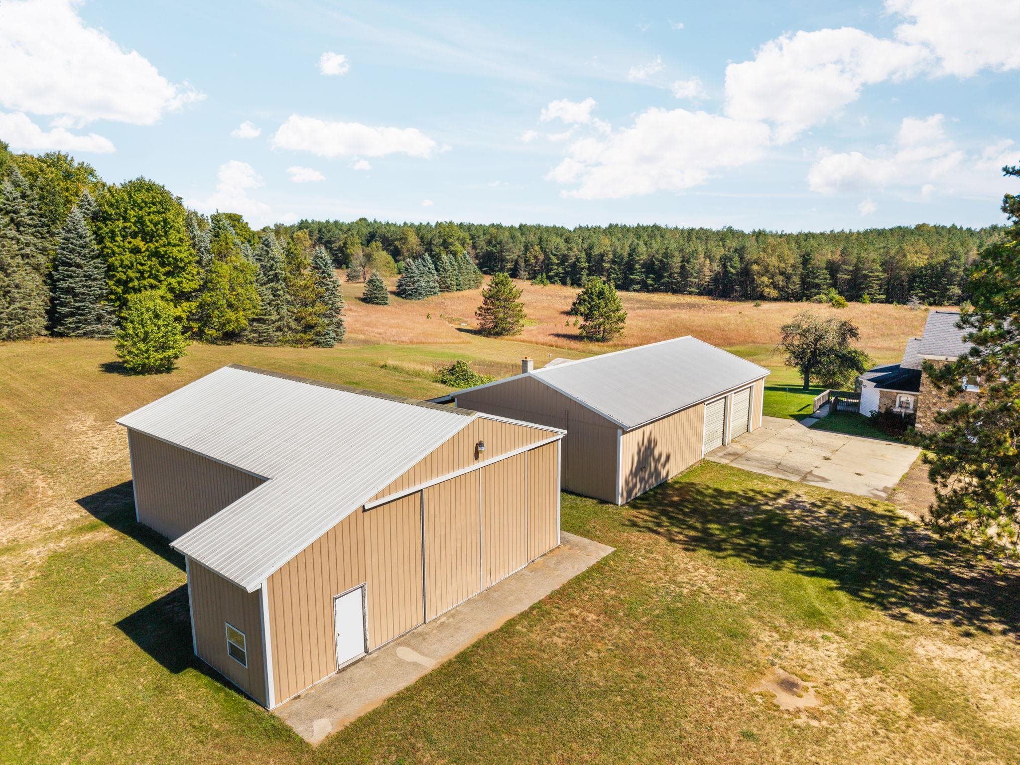 Photo 4 of Single family home for sale at 6600 SW Inman Rd, Fife Lake, MI 49633 | MLS# 78080074011 | Listing updated on 2026-10-02