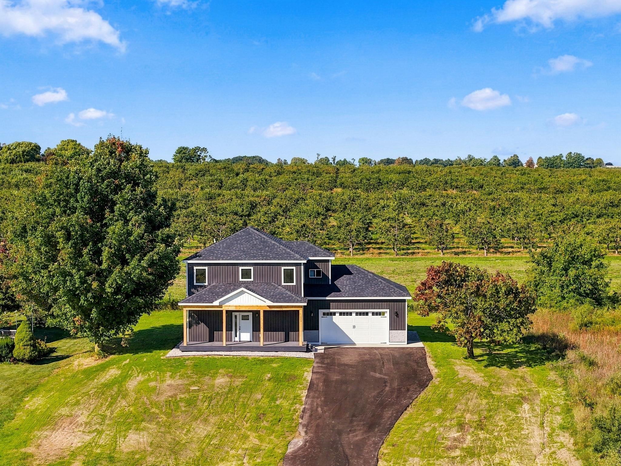 Photo 1 of Single family home for sale at 11573 Topview Dr, Williamsburg, MI 49690 | MLS# 78080074012 | Listing updated on 2026-10-07