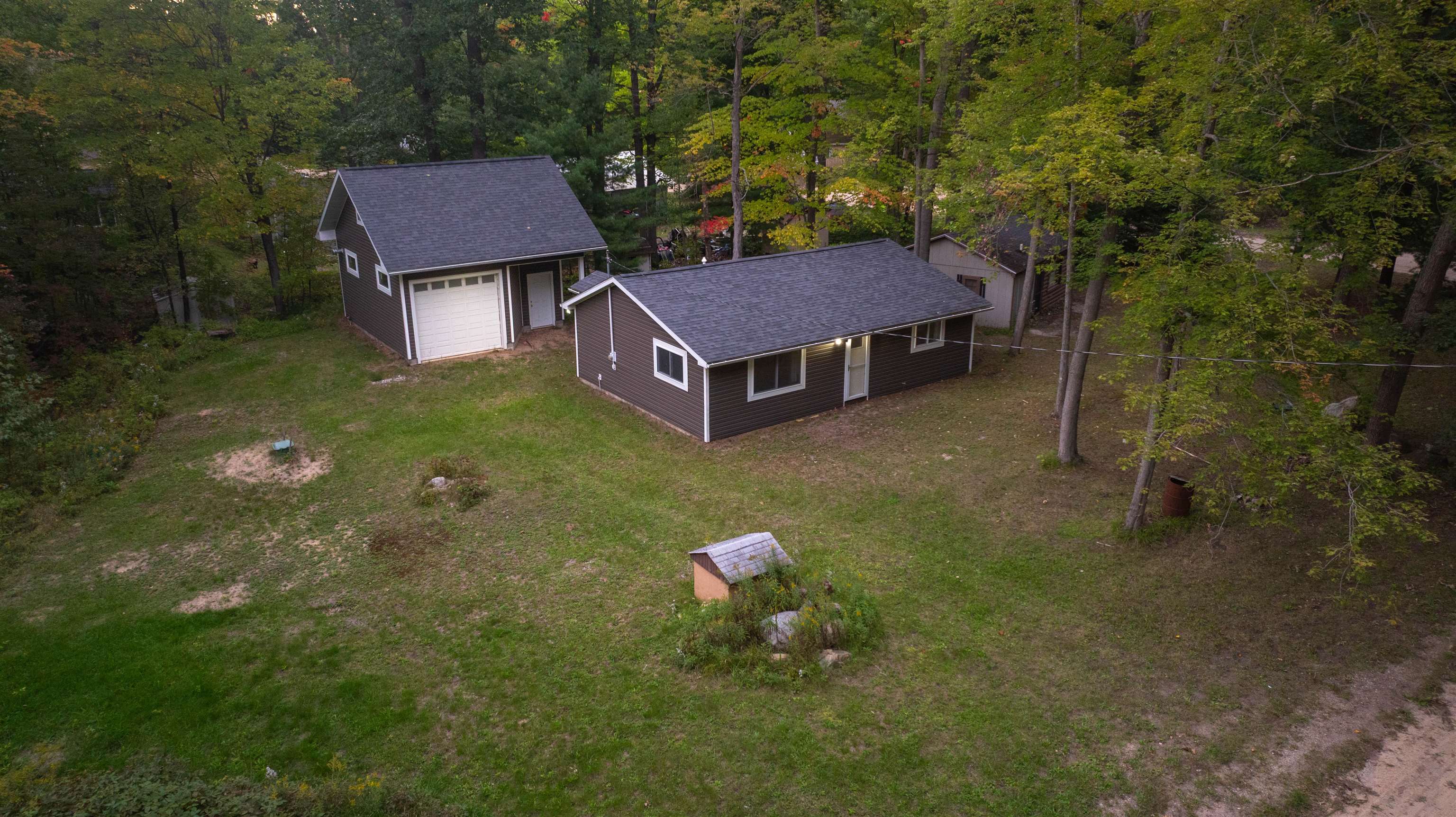 Photo 2 of Single family home for sale at 5362 Hillcrest St, Gladwin, MI 48624 | MLS# 79080074014 | Listing updated on 2026-10-06