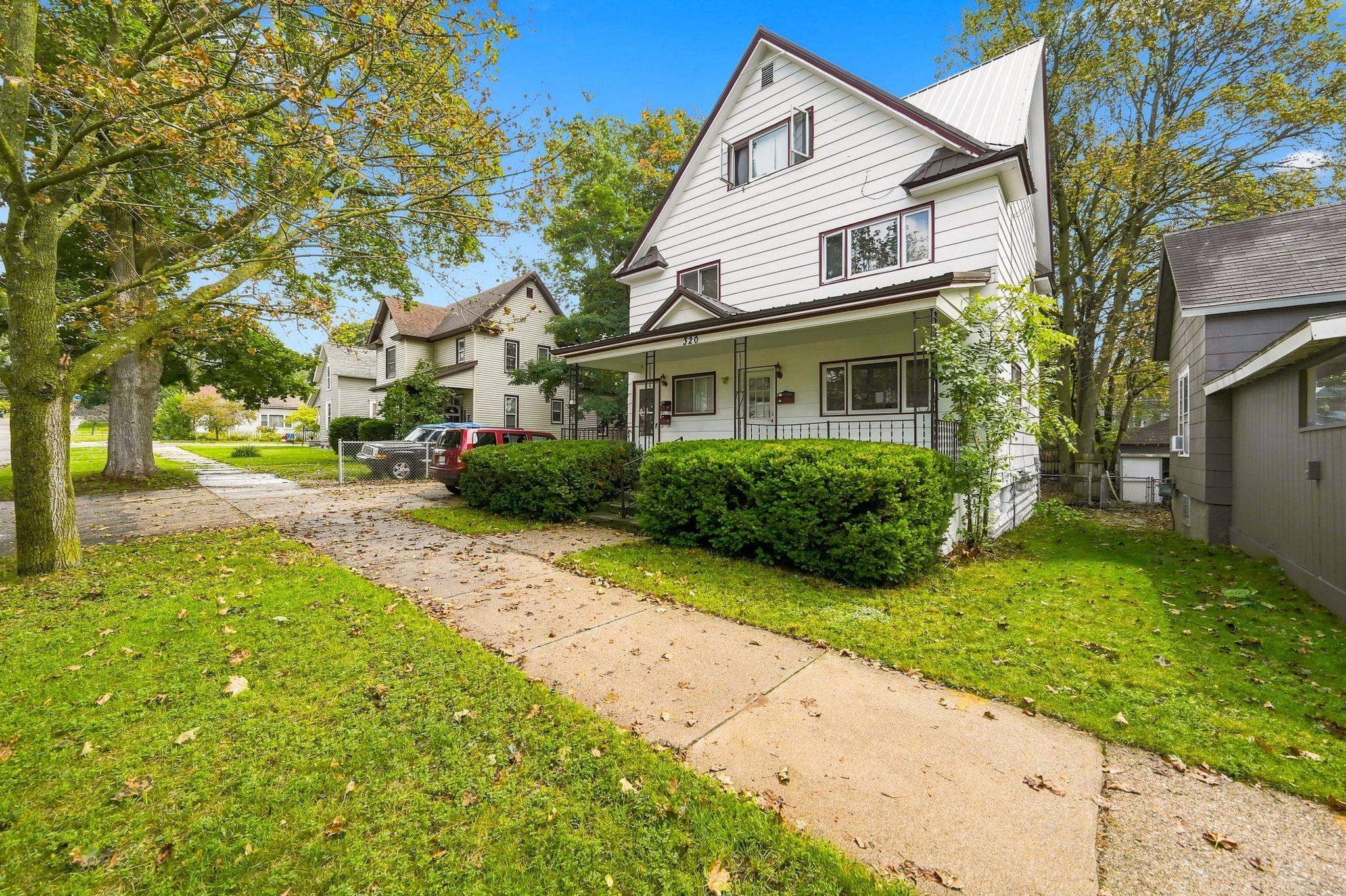 Multi family home for sale at 320 Howard St, Cadillac, MI 49601 | MLS# 78080074015